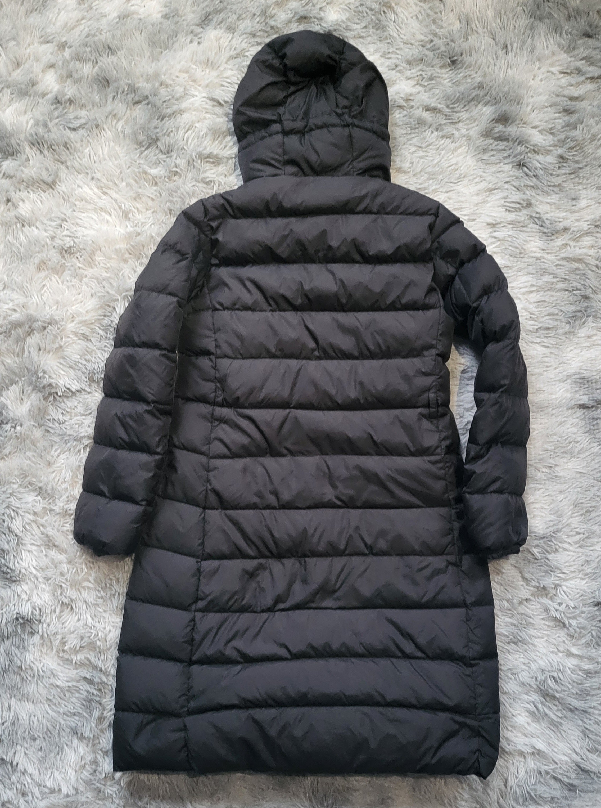 Doudoune Moncler Genevrier Khloe Femme – Taille 1 (S) – Noir – Duvet d'oie 90% – Luxe