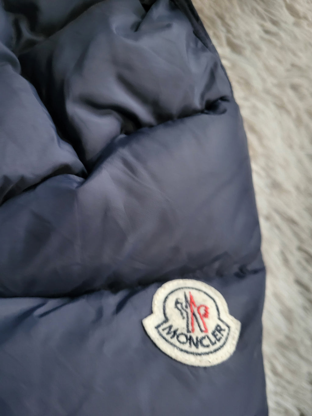 Doudoune Moncler Canut Giubbotto Homme – Taille 4 (L) – Bleu marine – Duvet 90% – Capuche – Luxe