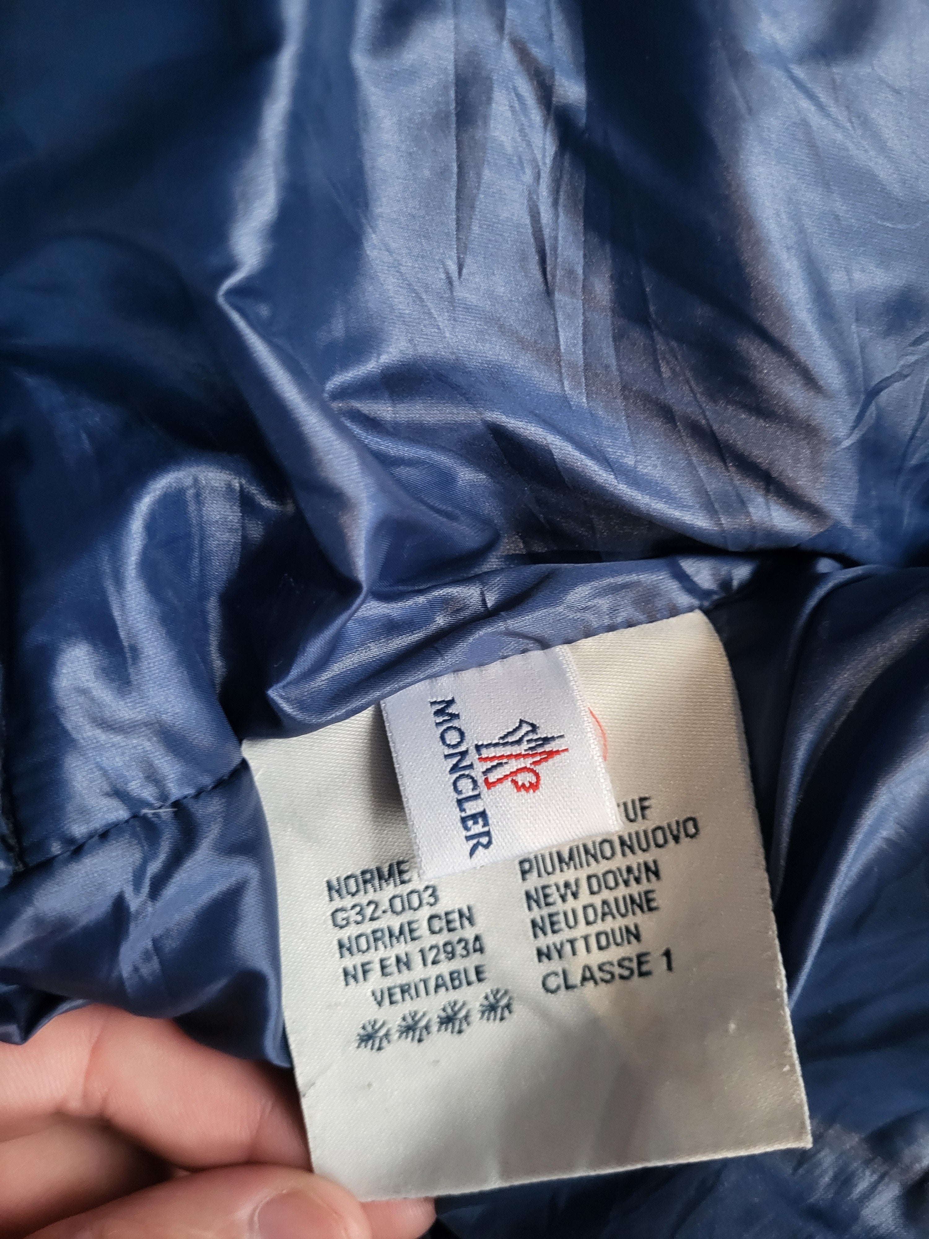 Doudoune Moncler Canut Giubbotto Homme – Taille 4 (L) – Bleu marine – Duvet 90% – Capuche – Luxe