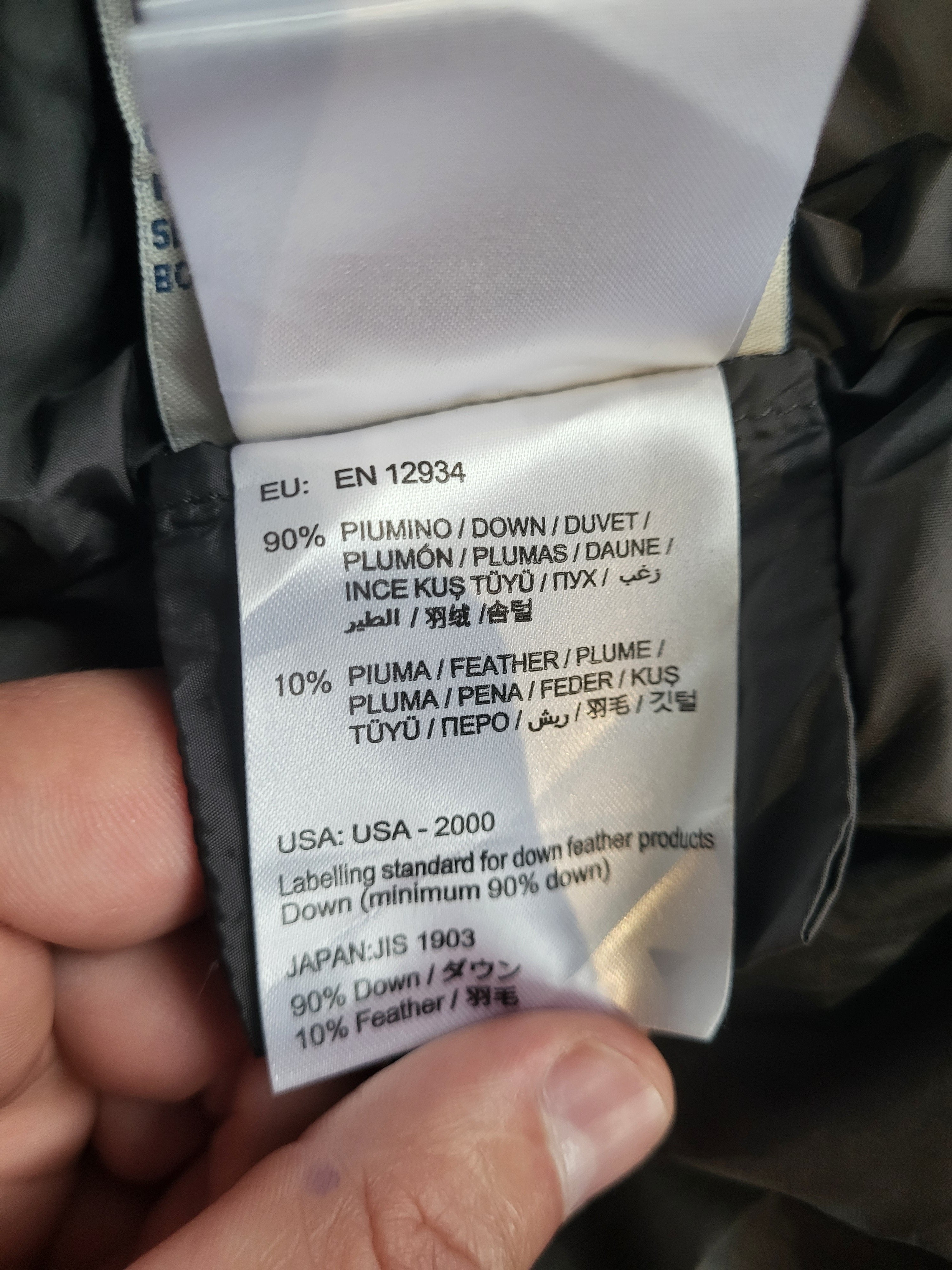 Doudoune Moncler Nantesfur Femme – Taille 2 (M) – Gris taupe – Duvet & Fourrure véritable – Vintage – Luxe