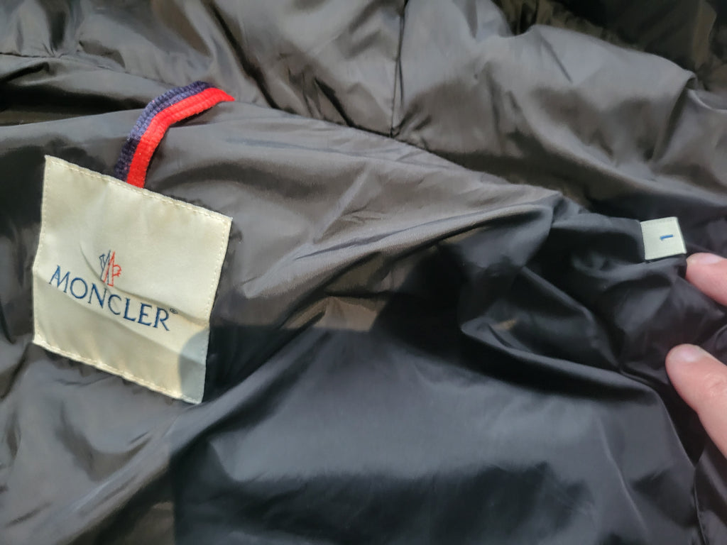 Doudoune Moncler Genevrier Khloe Femme – Taille 1 (S) – Noir – Duvet d'oie 90% – Luxe