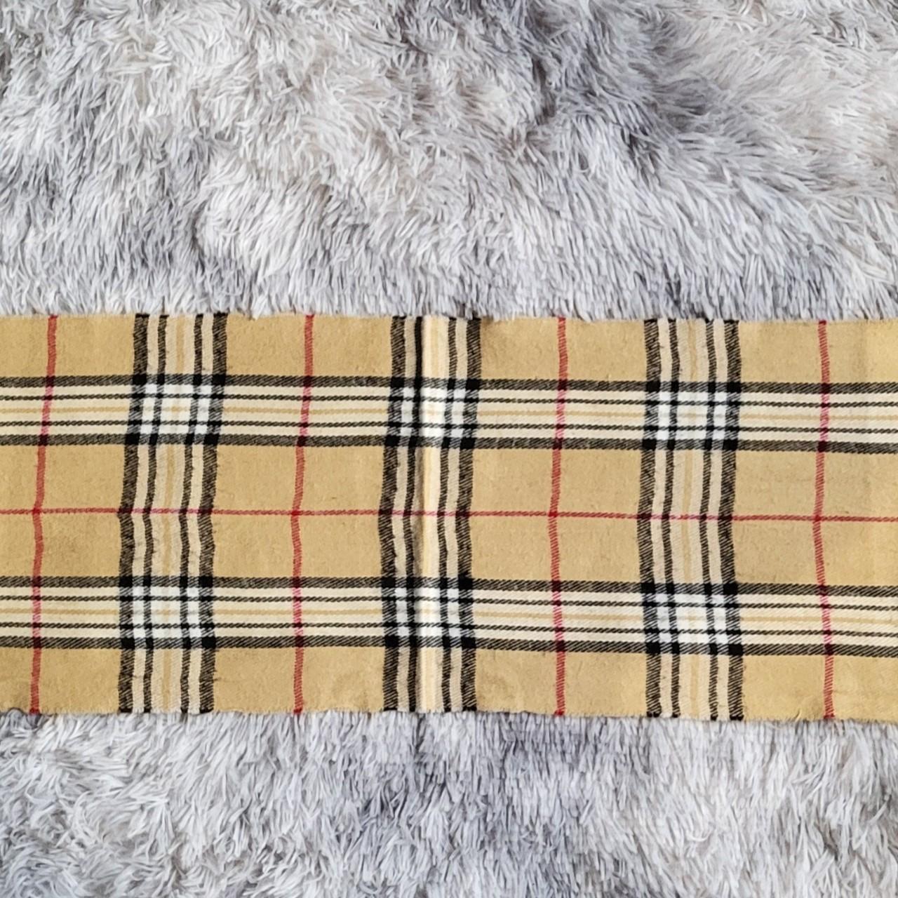 Écharpe Burberrys of London – Beige- Vintage Lambswool Nova Check