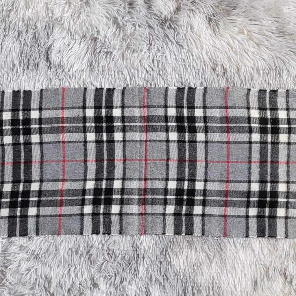 Écharpe Burberrys Vintage grise et blanche – Lambswool – Made in England