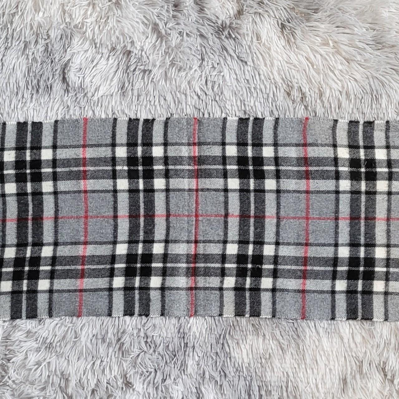 Écharpe Burberrys Vintage grise et blanche – Lambswool – Made in England