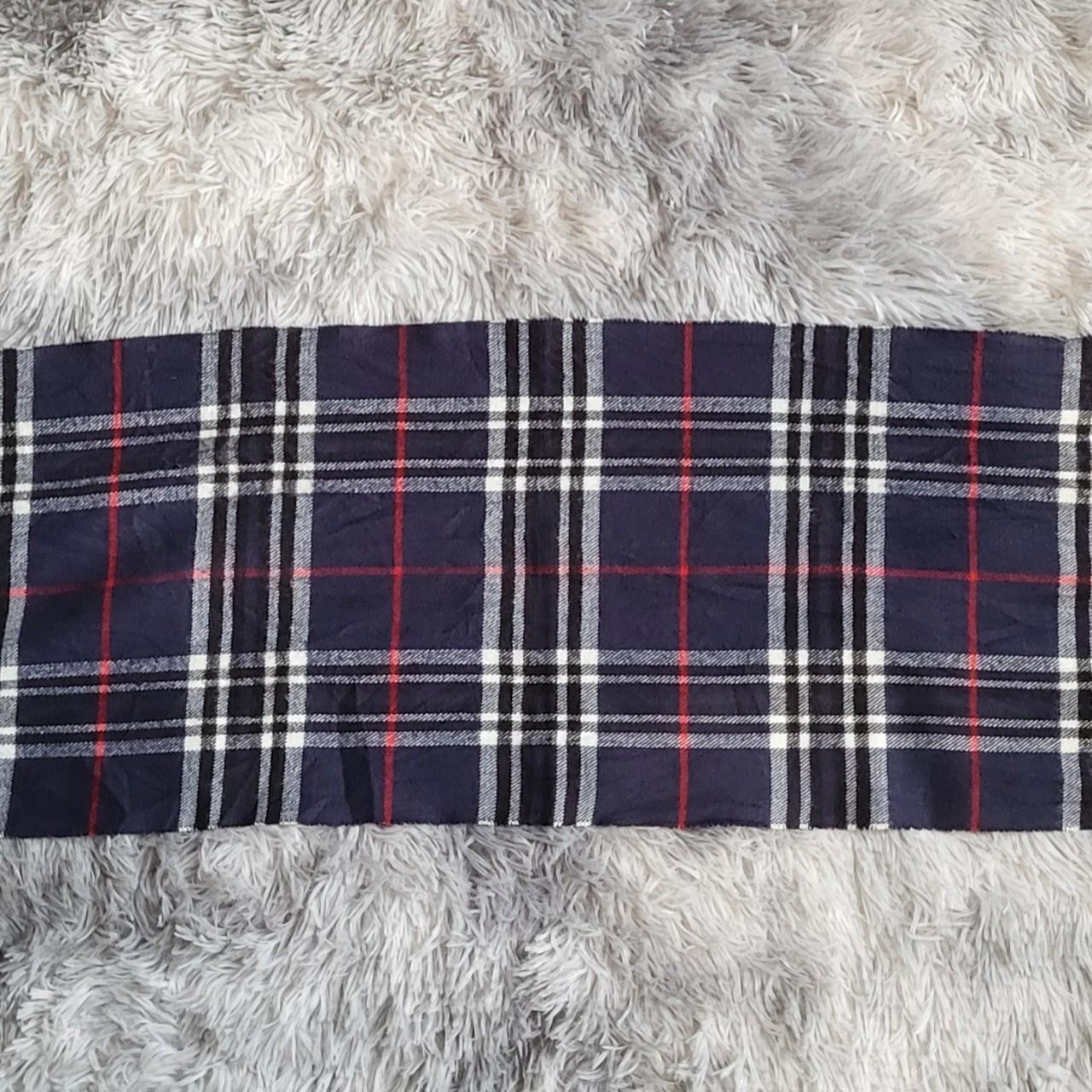 Écharpe Burberrys of London – Vintage Lambswool - noir et bleu marine