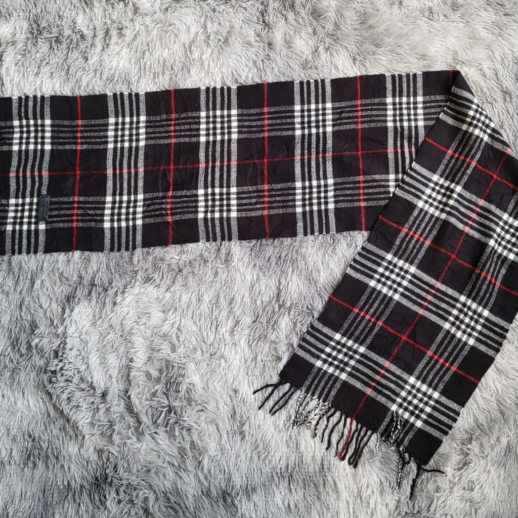 Magnifique écharpe Burberry vintage – 100 % laine d’agneau