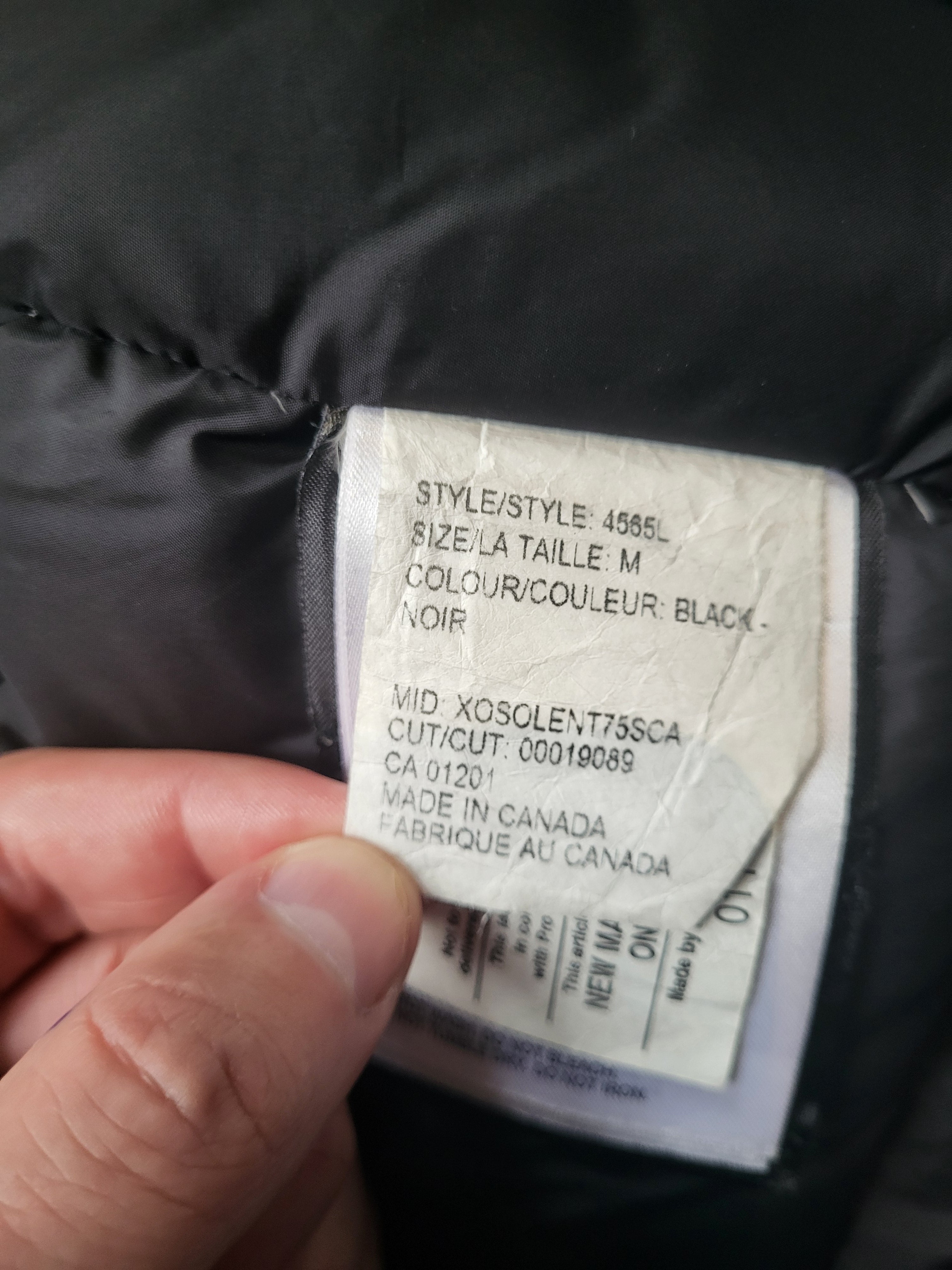 Parka Canada Goose Expedition Femme – Taille M – Noir – TEI 5 (-30°C) – Fourrure Coyote – Luxe