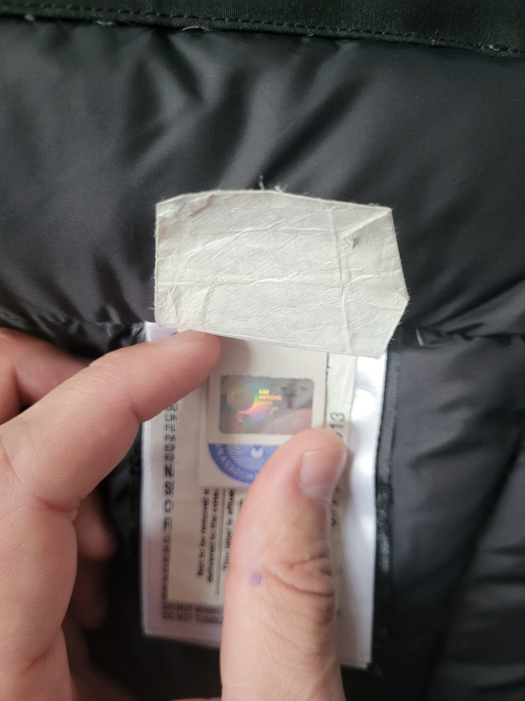 Parka Canada Goose Expedition Femme – Taille M – Noir – TEI 5 (-30°C) – Fourrure Coyote – Luxe