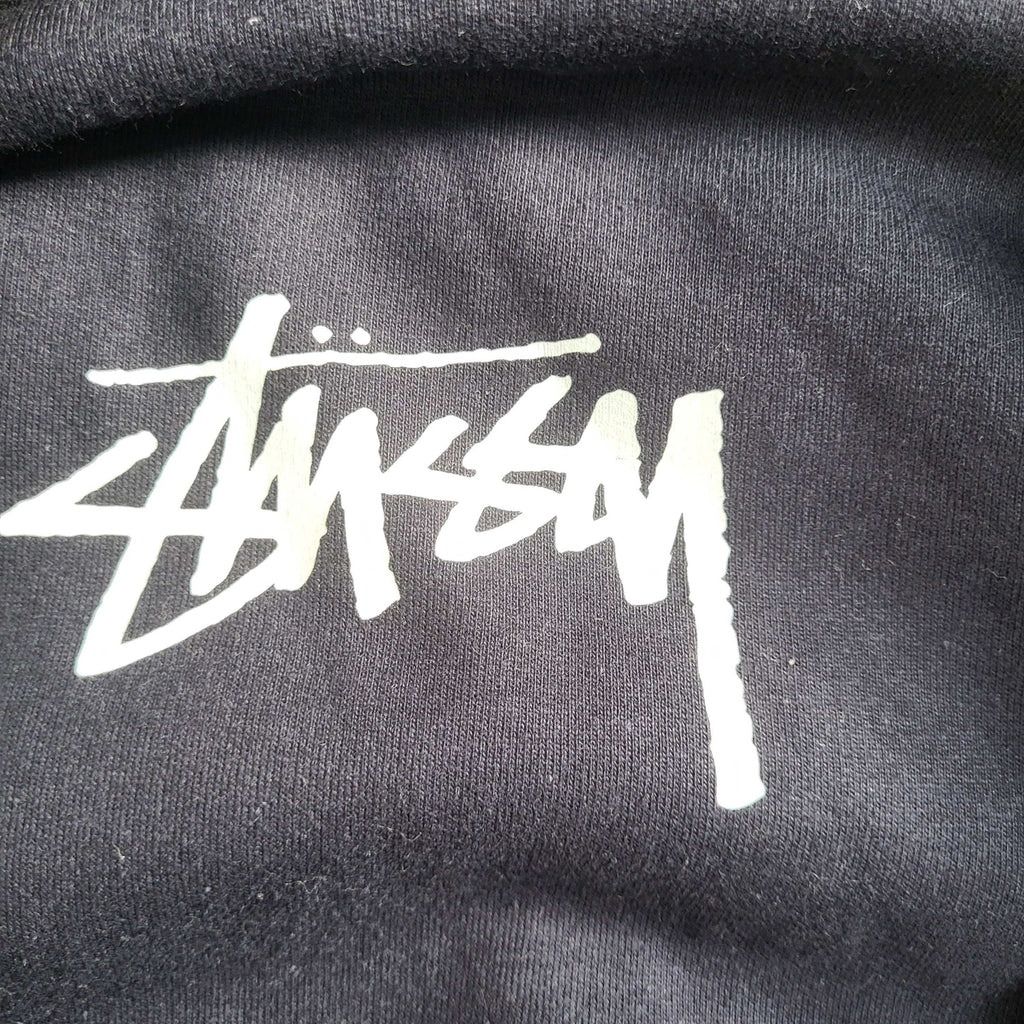 Sweat Stussy bleu taille S, logo blanc visible, Fripes Sélect