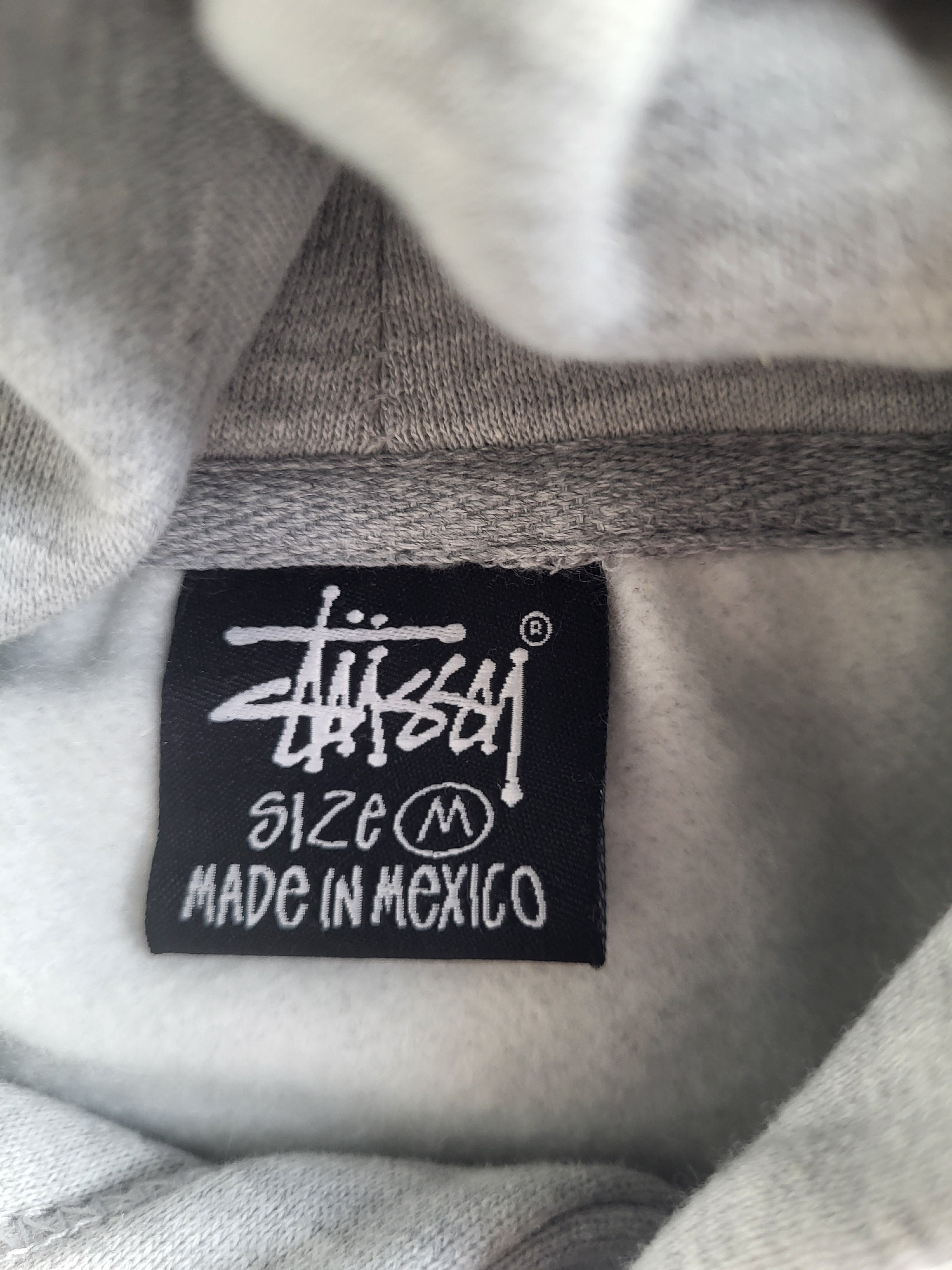 Hoodie Stüssy Rework [NEUF] - Design Iconique - Taille M - Gris