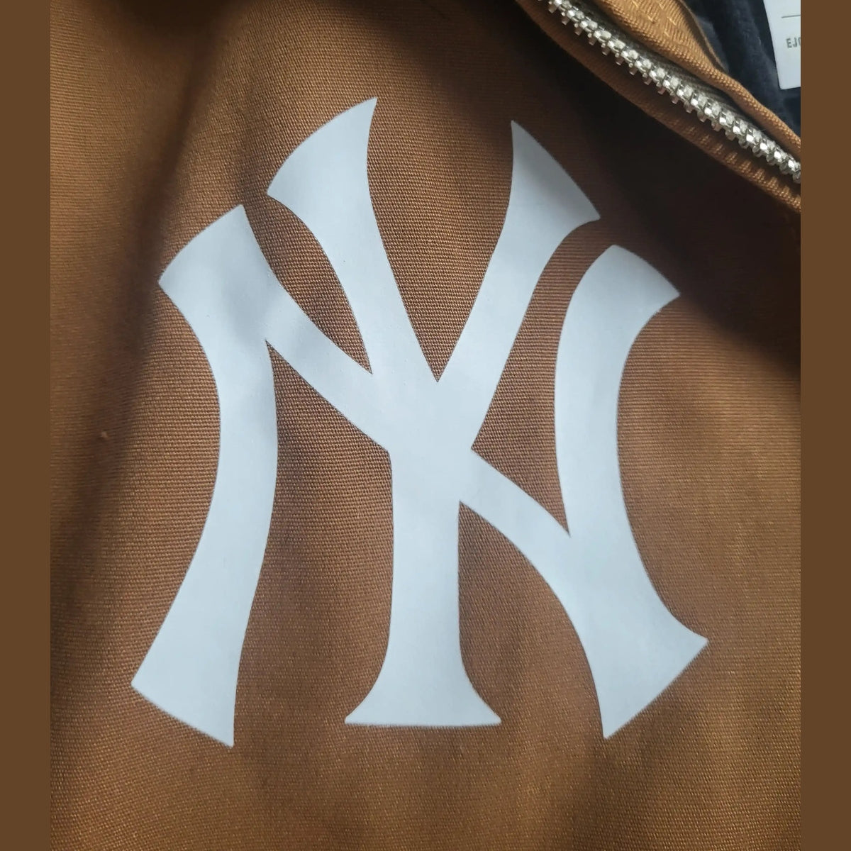 Veste brune Carhartt, logo NY blanc, taille L, Fripes Sélect