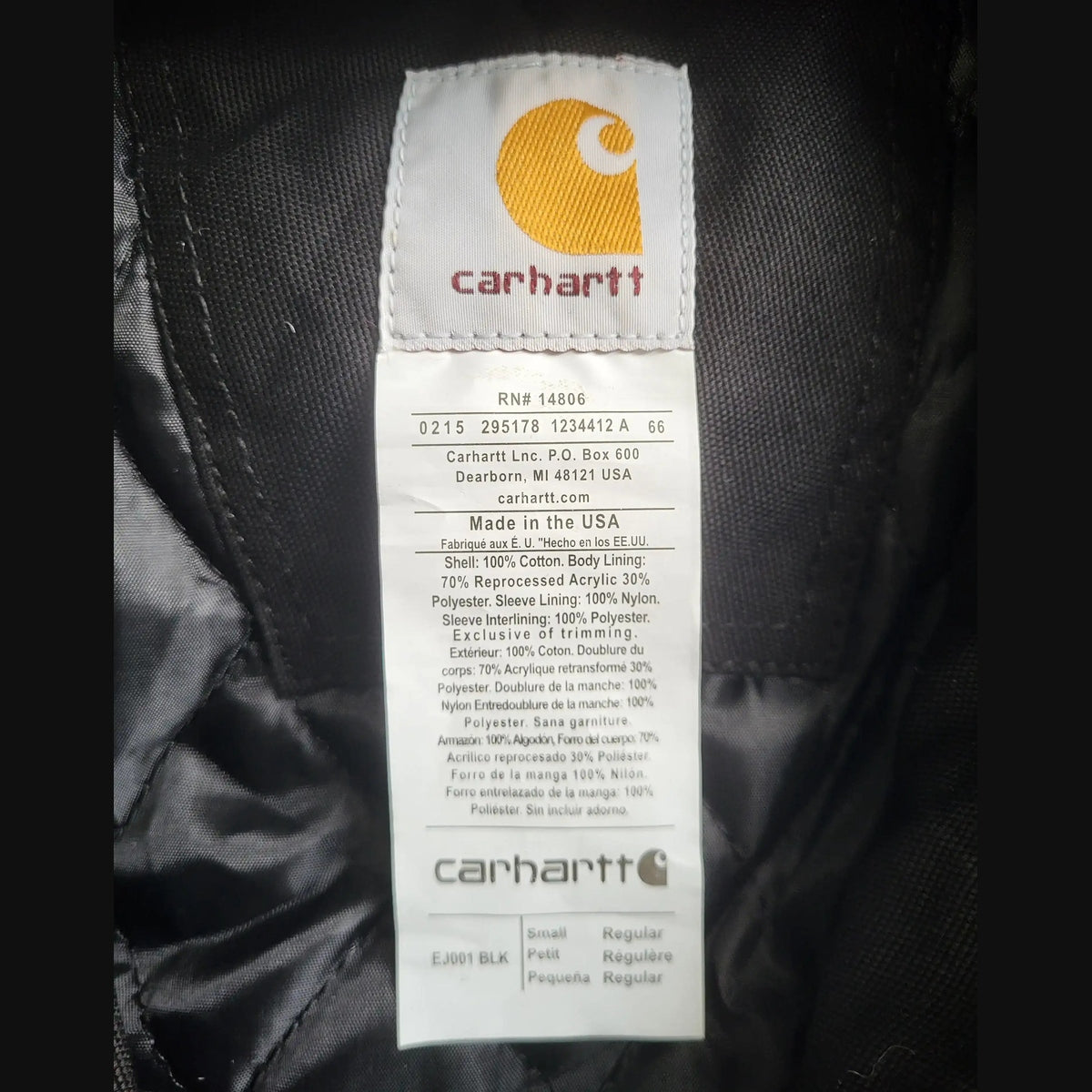 Veste noire Carhartt taille S, étiquette visible, Fripes Sélect
