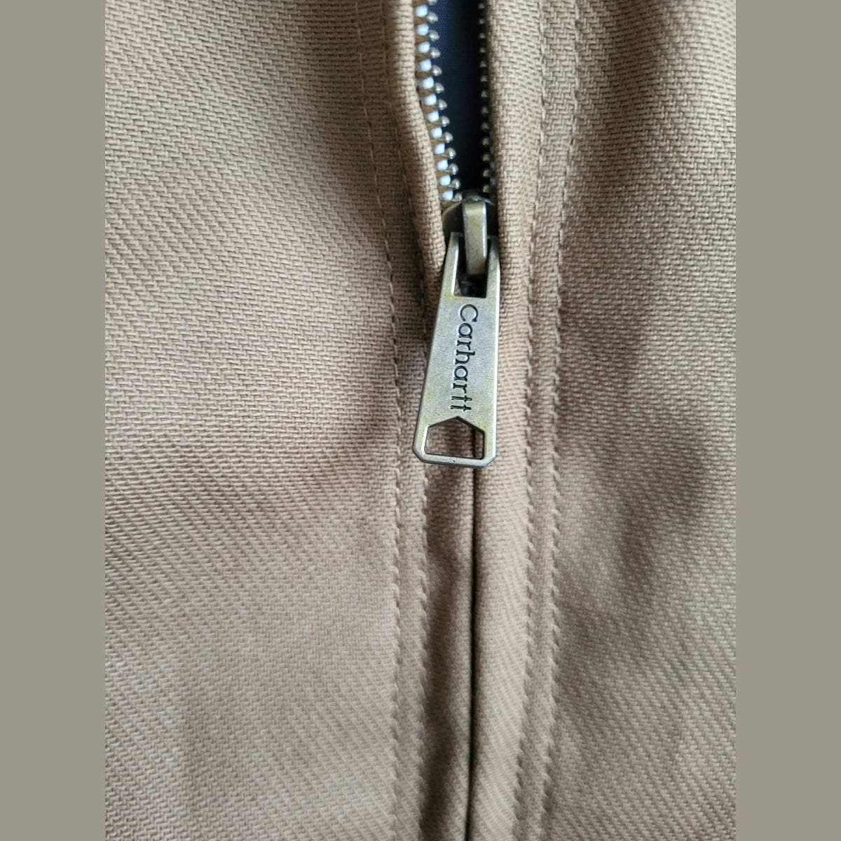 Veste Carhartt marron à fermeture éclair, taille XL. Fripes Sélect