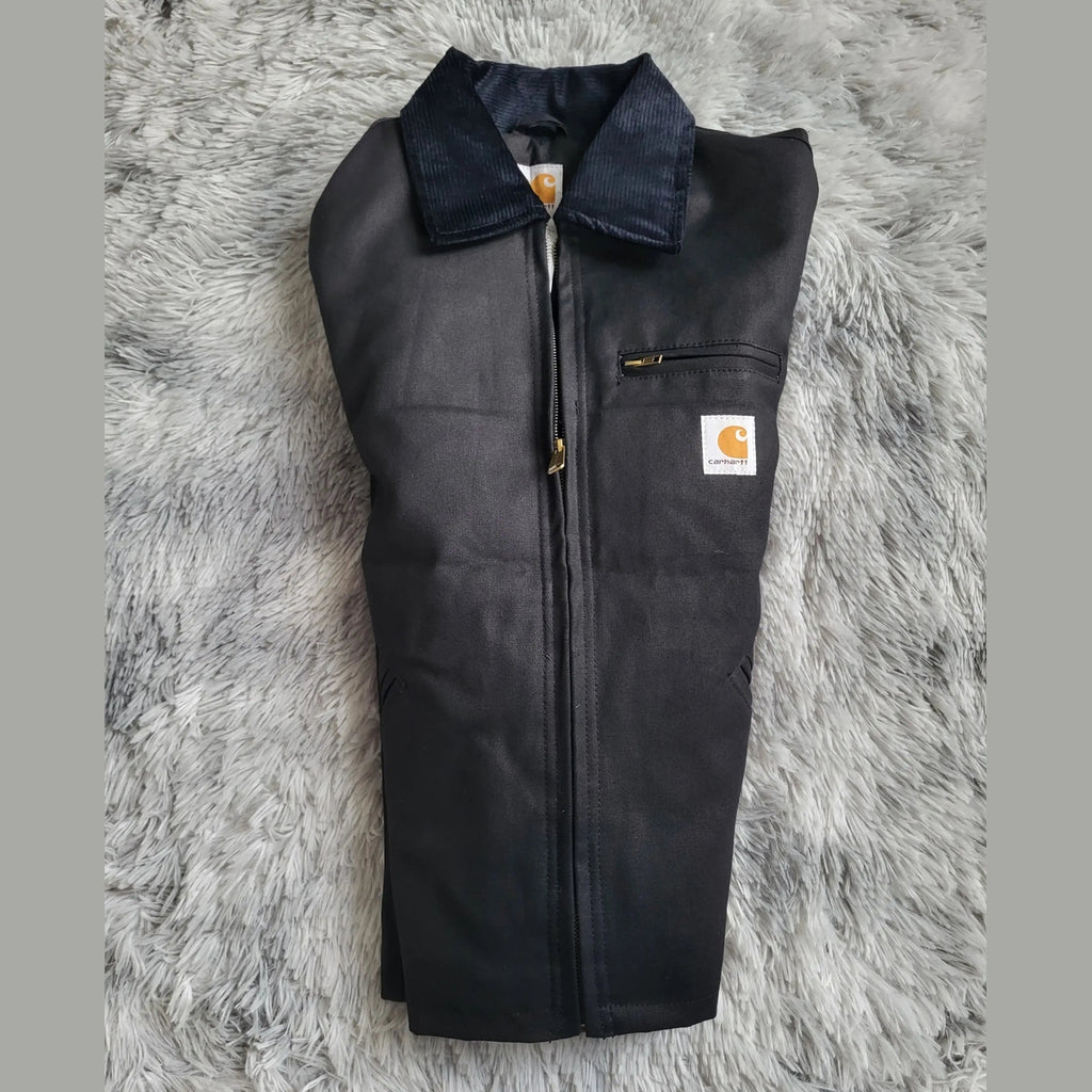 Veste Carhartt noire zippée, taille M, col à côtes, logo visible. Fripes Sélect