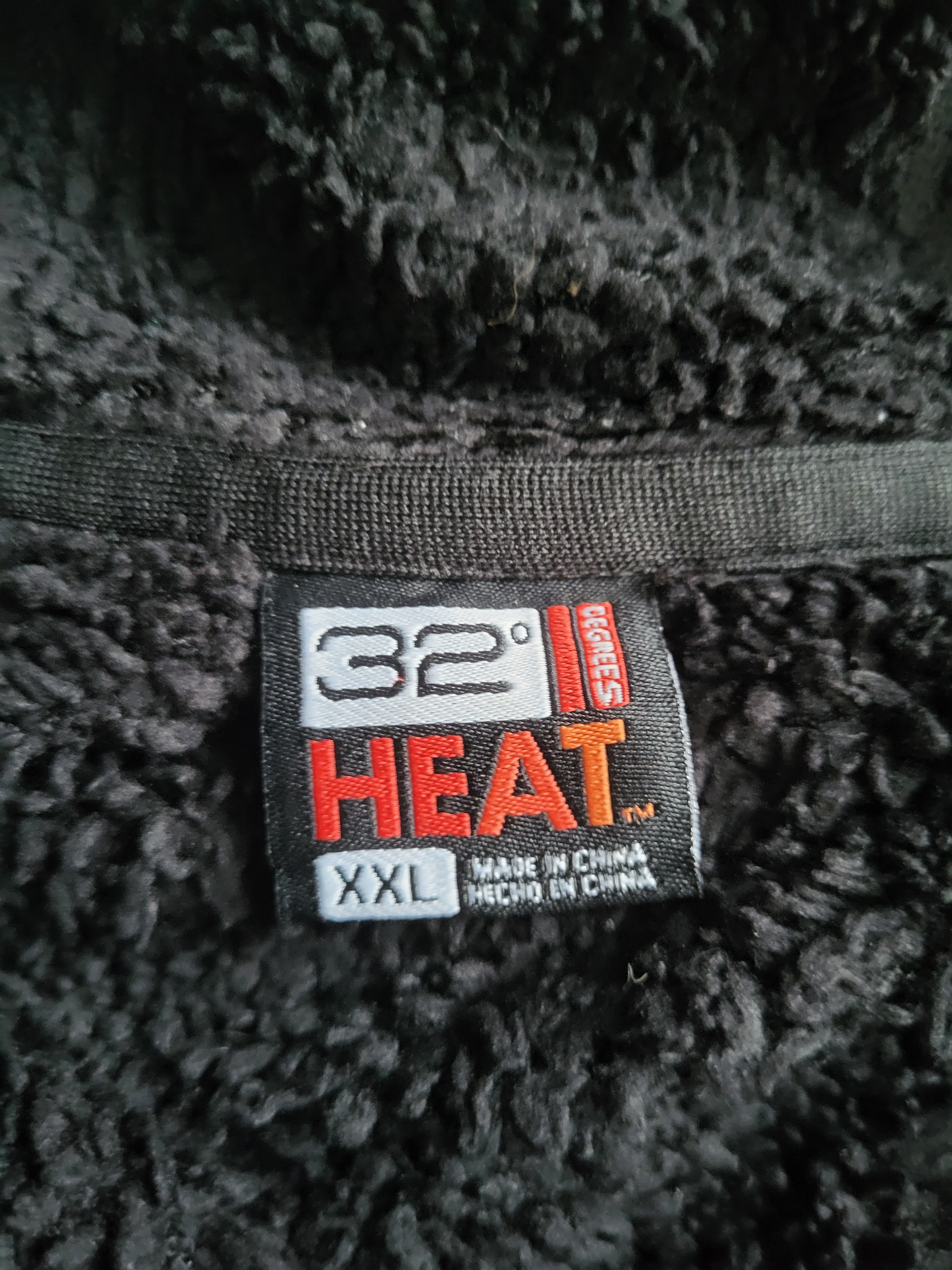 Veste à capuche zippée 32 Degrees Heat – Doublure Sherpa – Taille XXL – Noir