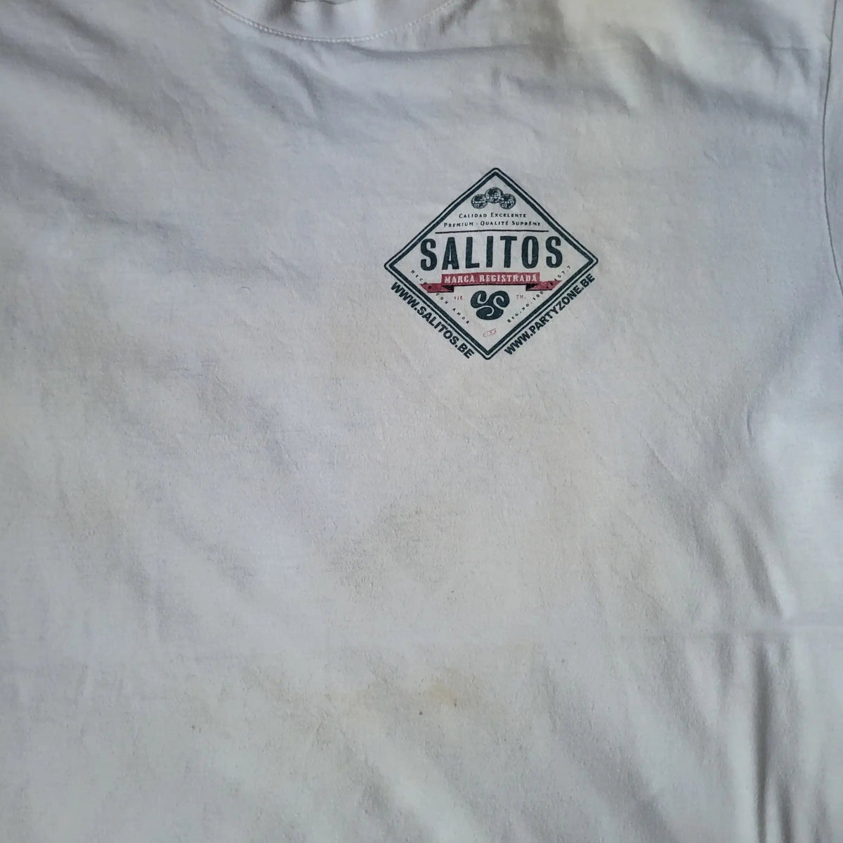 T-shirt blanc Salitos, taille XL, logo sur la poitrine. Fripes Sélect