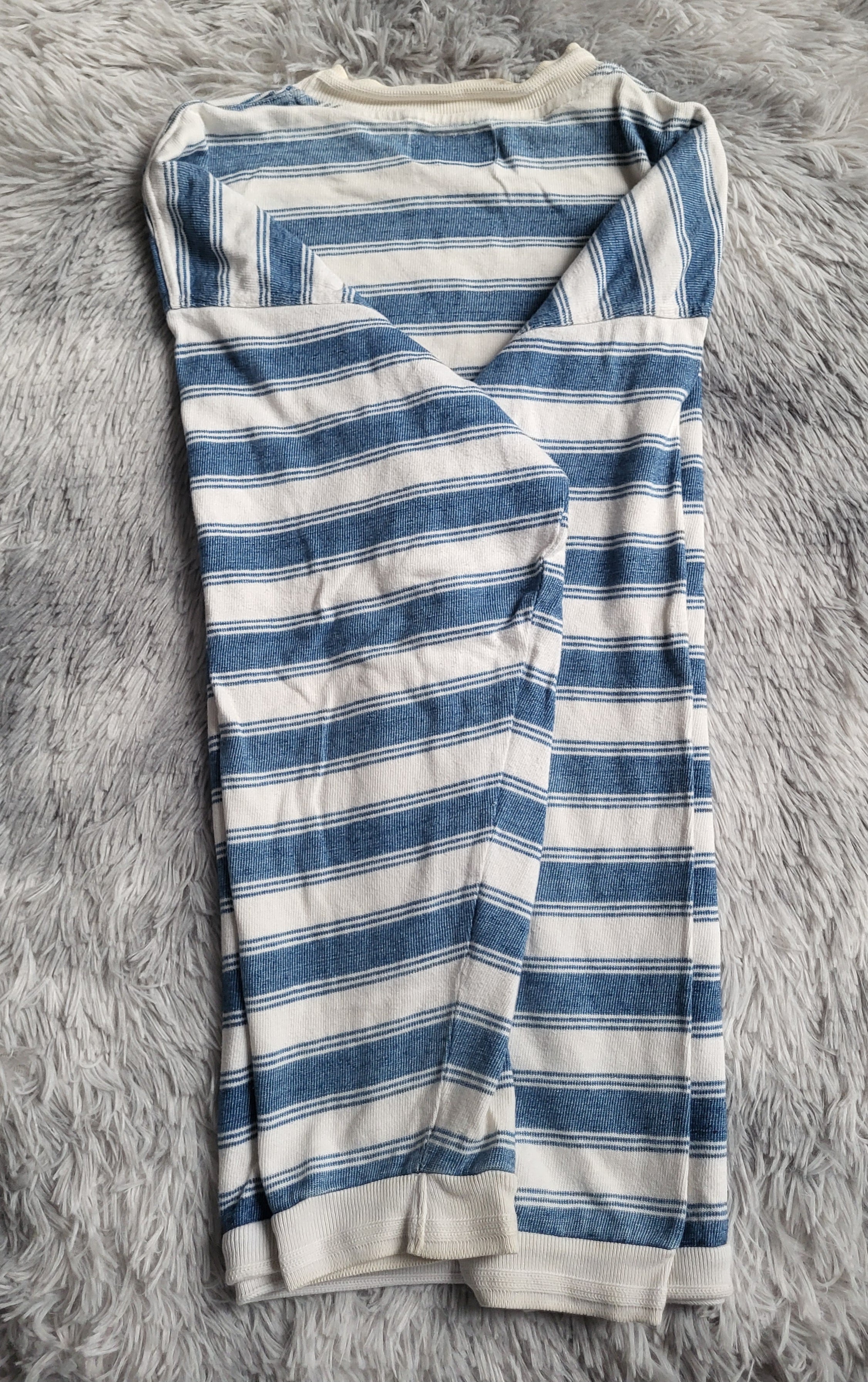 Pull Vintage Armani Jeans – Rayures Marines – Taille XL – Made in Italy – 90s