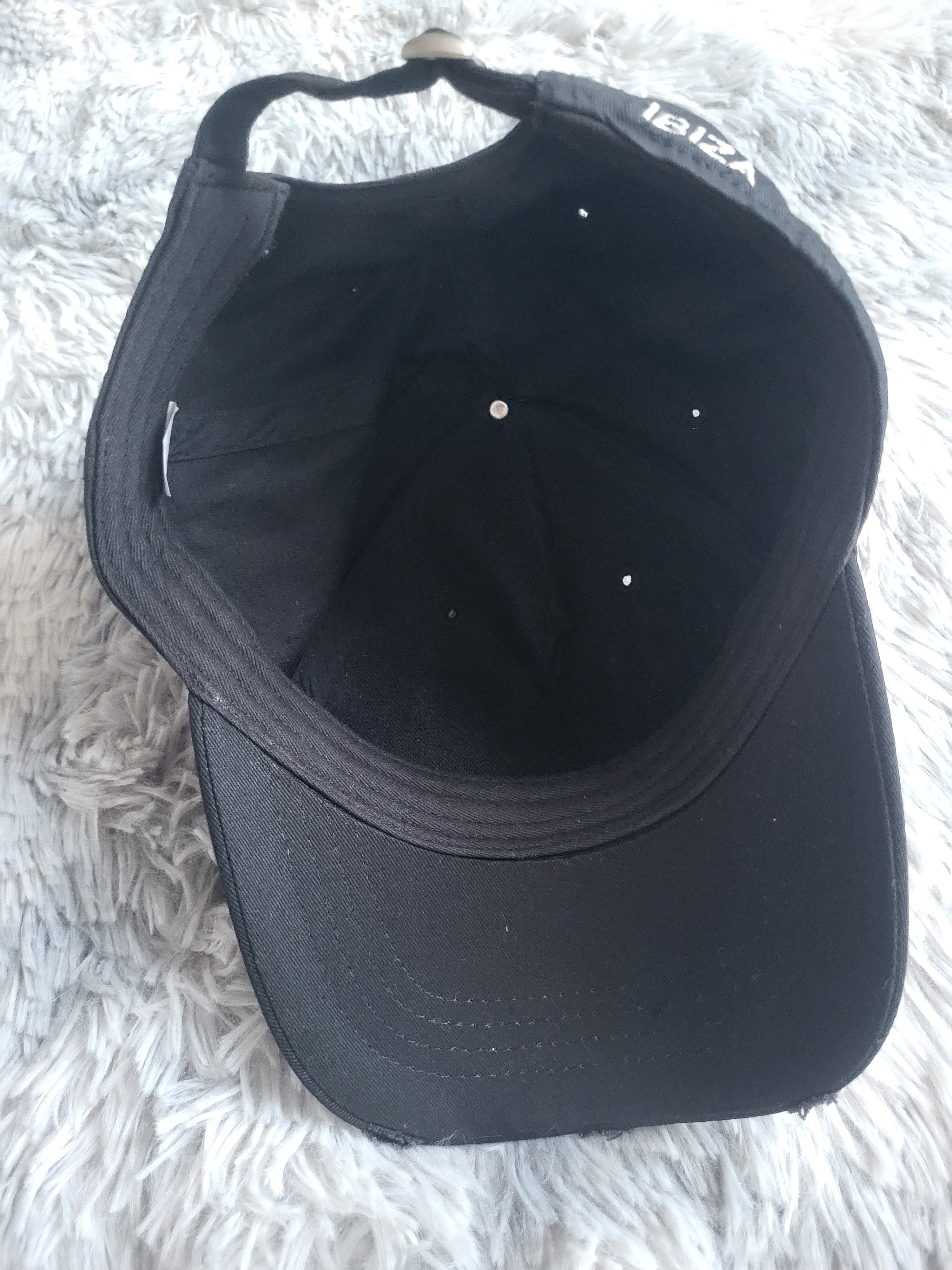 Casquette RARE SPACE IBIZA Collector – Logo STRASS & Doubles Broderies – Édition 2011