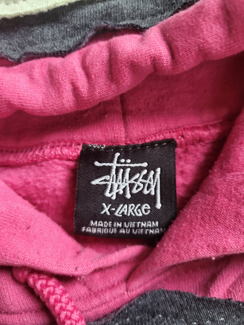 Sweat à capuche Stüssy Reworked Patchwork – Pièce Unique 1/1 – Rose & Gris Taille XL