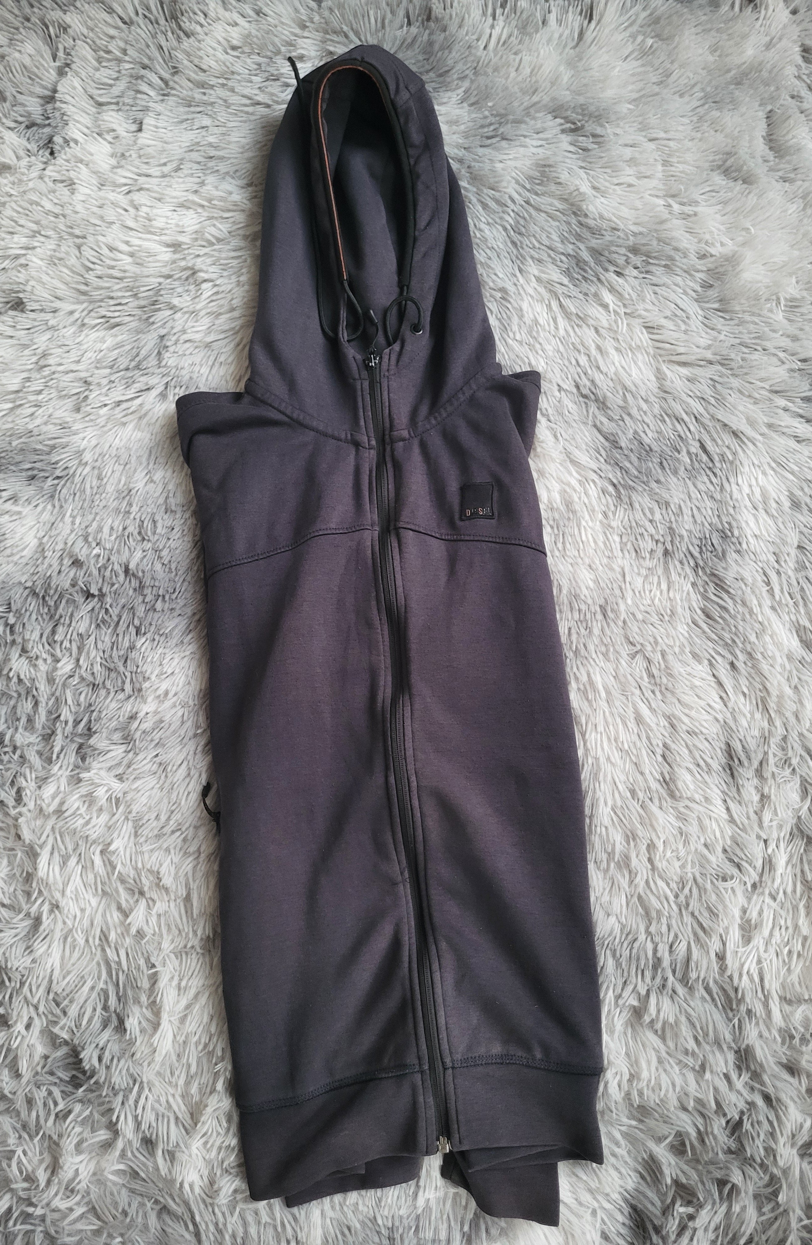 Sweat à capuche zippé Diesel Larse – Gris Foncé – Taille L – Logo embossé