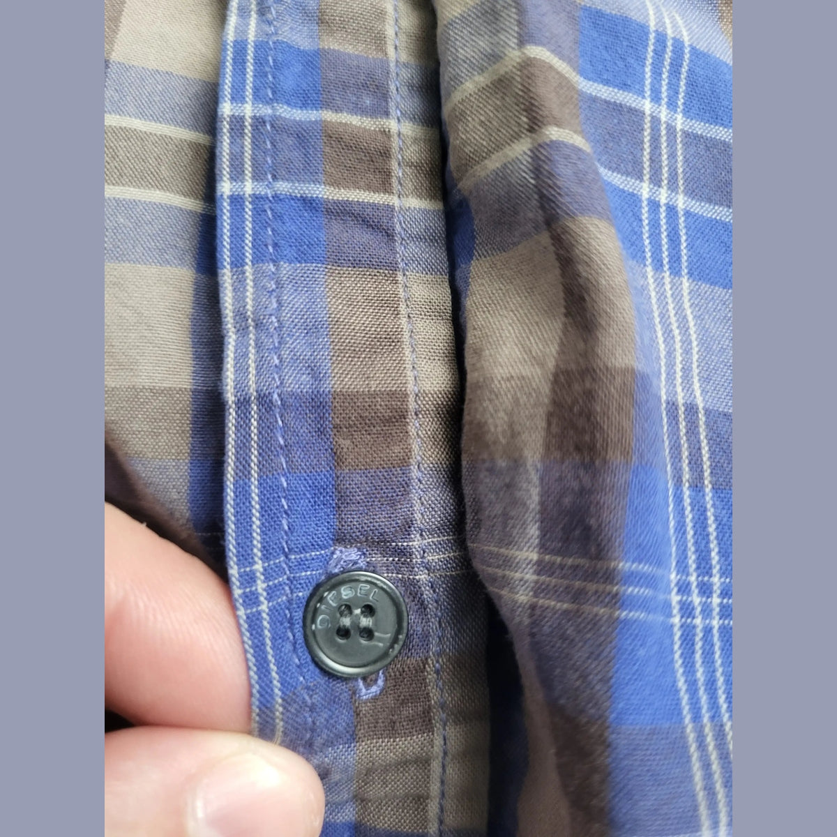 Chemise à carreaux bleu et marron Diesel, taille M. Fripes Sélect