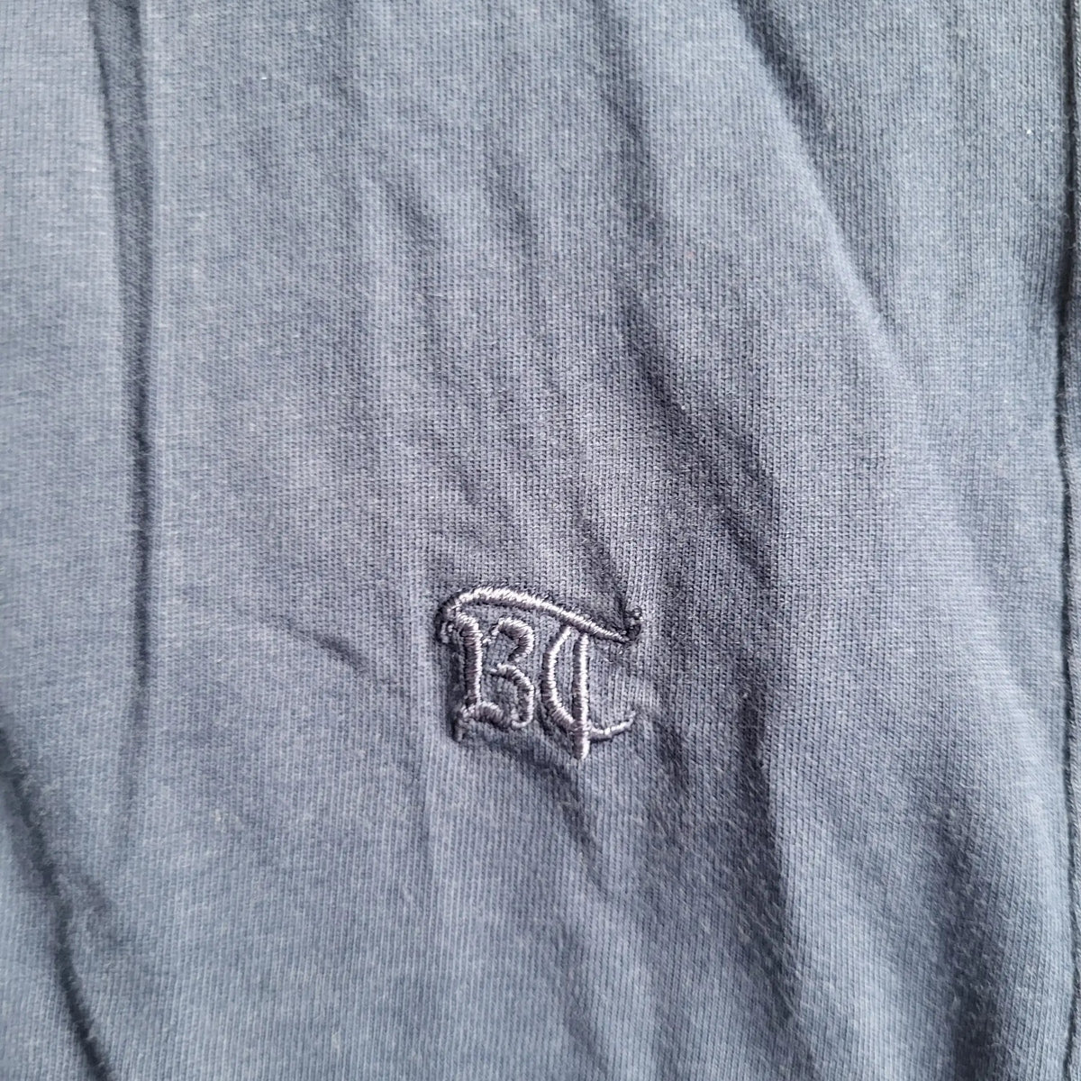 T-shirt Burberry bleu, logo brodé, taille non visible, Fripes Sélect
