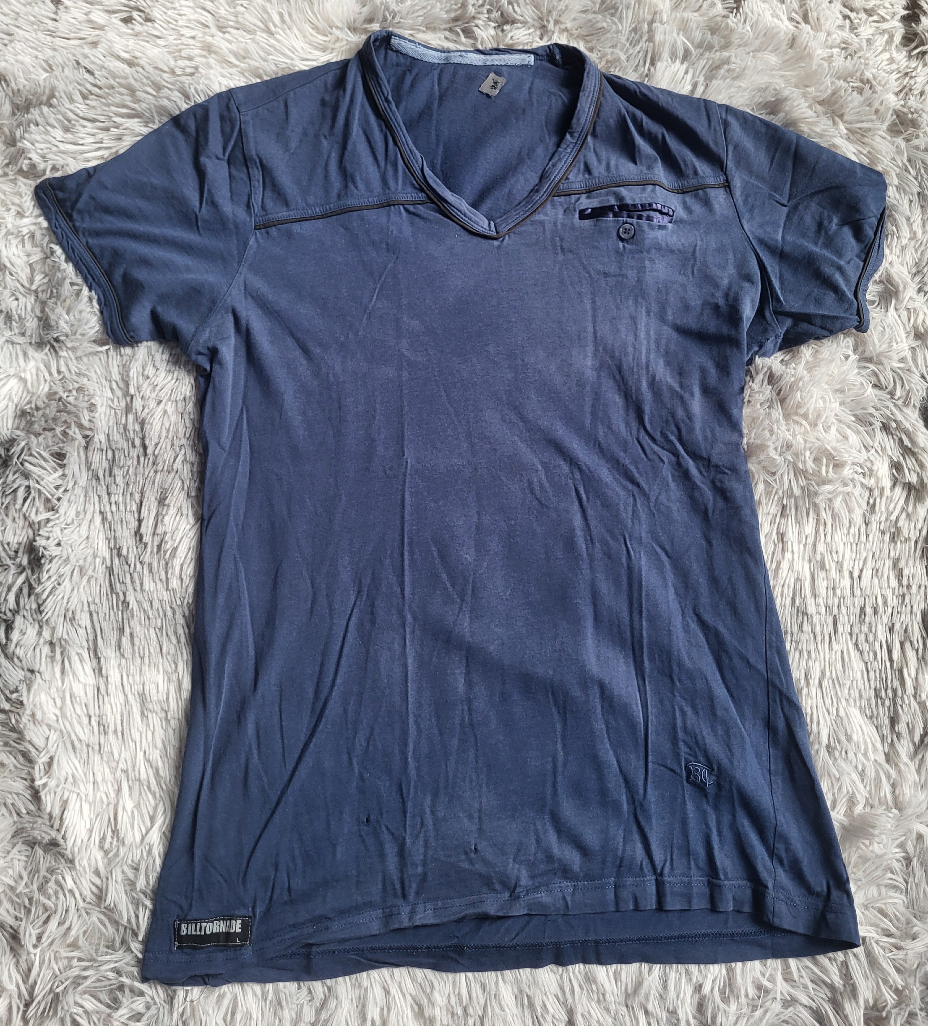 T-shirt Bill Tornade Bleu Marine – Col V – Poche Poitrine – Taille L