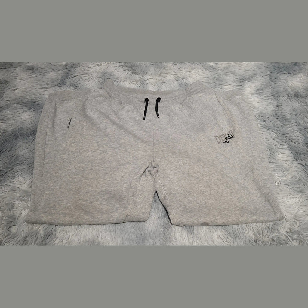 Pantalon de jogging gris Everlast, taille L, logo visible. Fripes Sélect