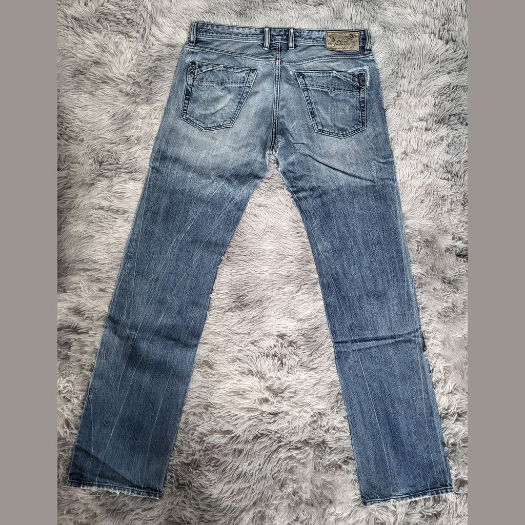 Jean Diesel Mennit Vintage – W34 L34 – Regular Straight – Denim Premium – État Nickel