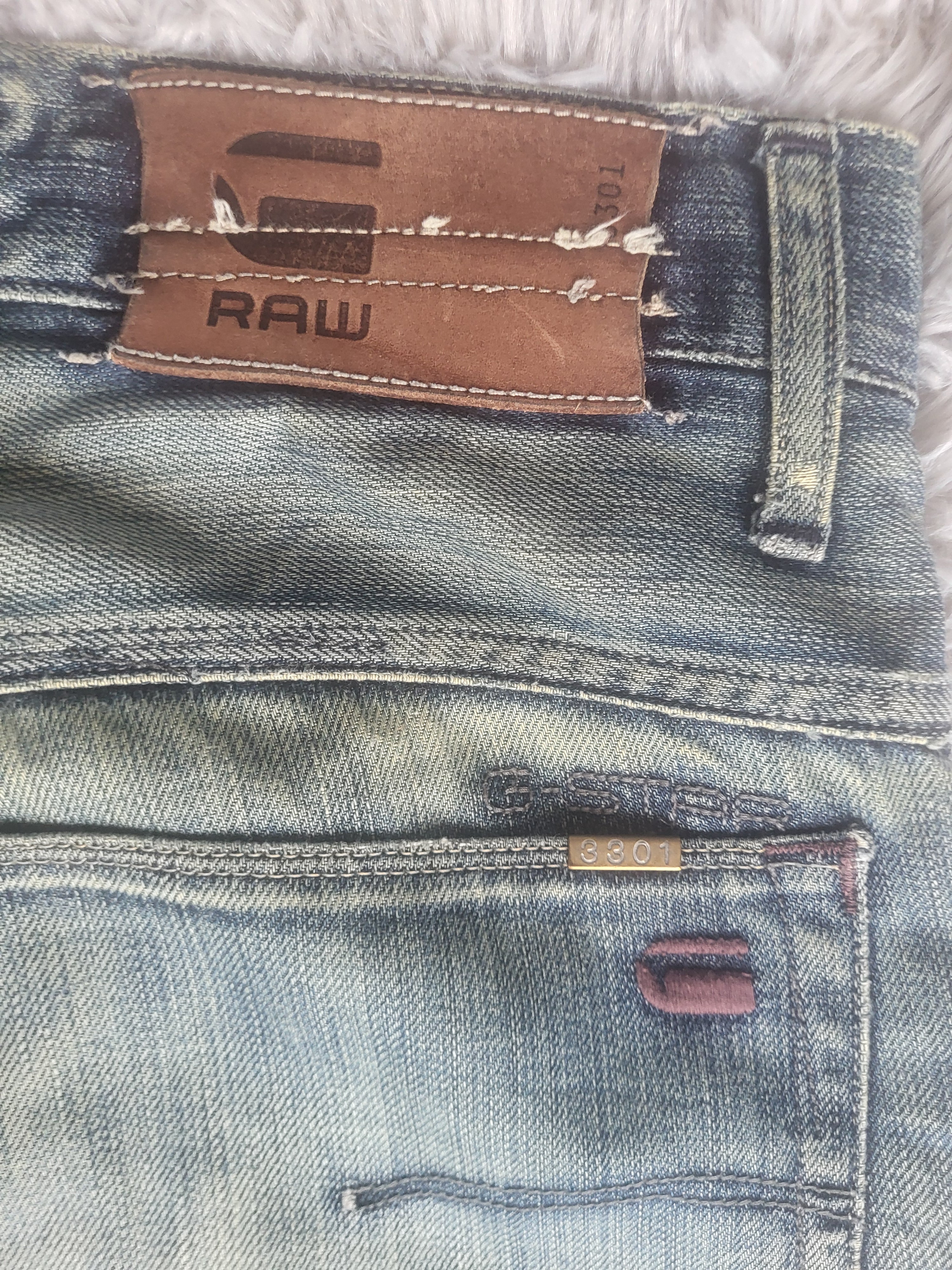 Jean G-Star RAW 3301 Homme W34 L34 Coupe Regular Tapered Délavé