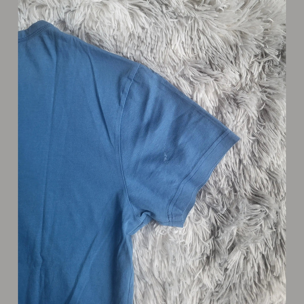 T-shirt bleu uni, marque et taille non visibles, Fripes Sélect