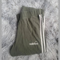 Legging Adidas Essentials 3-Bandes – Vert Kaki Olive – Taille M – Sport & Style