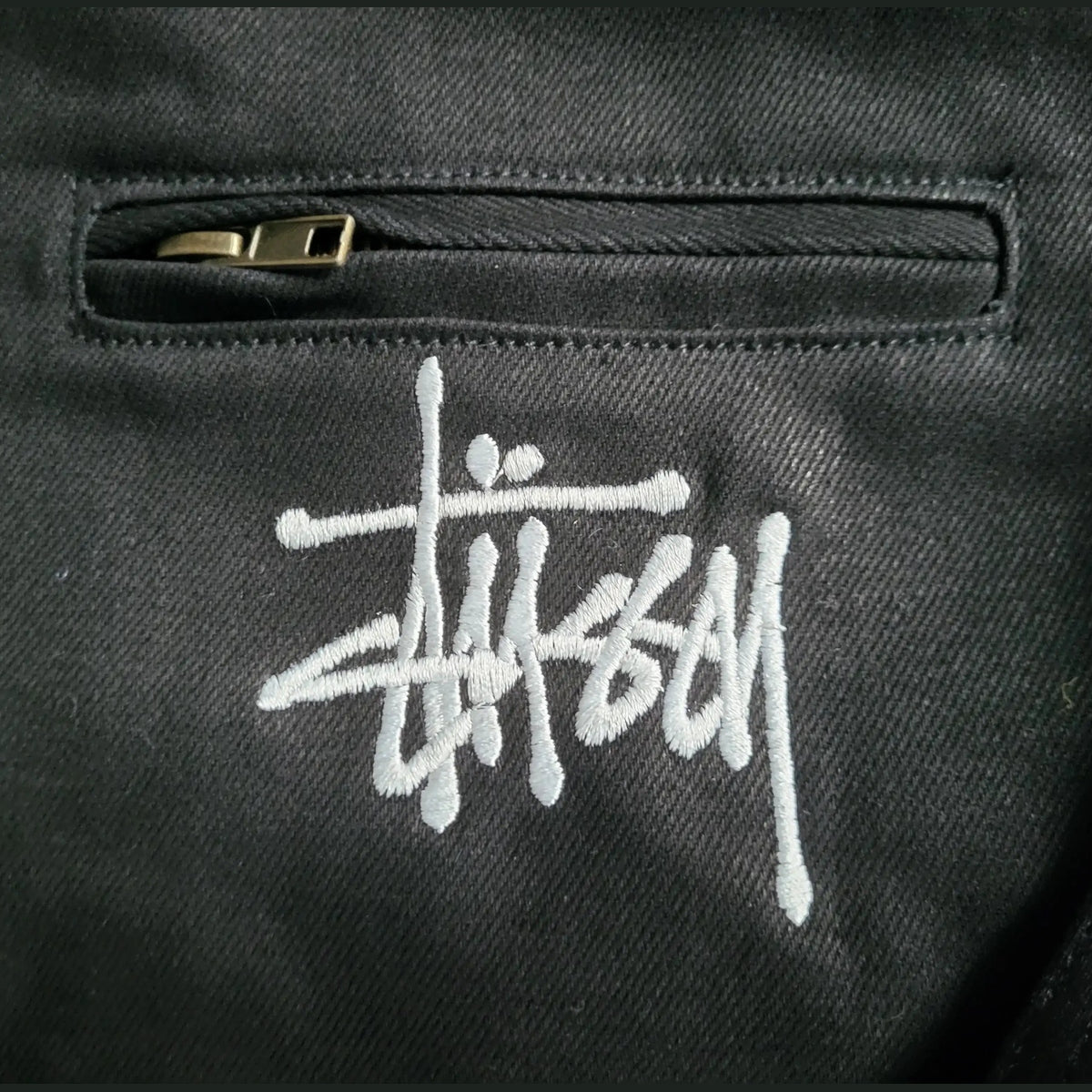Veste Stüssy Canvas Shop Jacket Noire - Double Logo Brodé (Avant & Dos) Homme  - Style 118481 - Taille M 