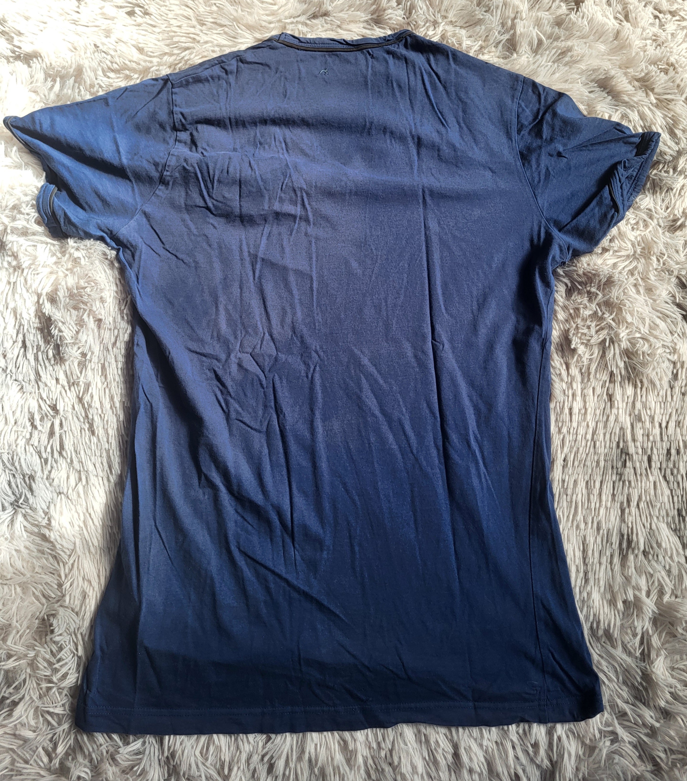 T-shirt Bill Tornade Bleu Marine – Col V – Poche Poitrine – Taille L