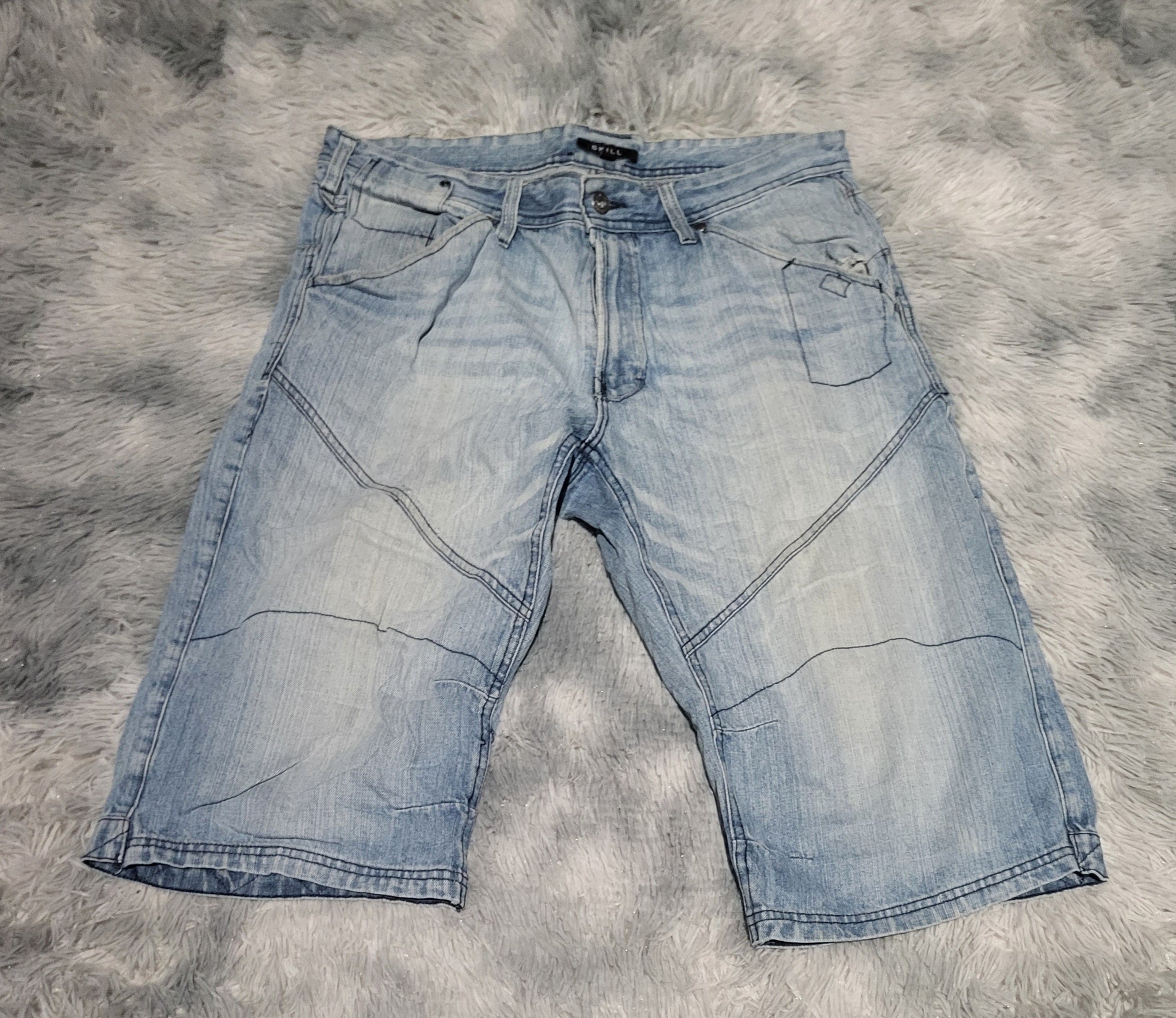 Short Jeans Bermuda SKILL – Bleu Délavé – Taille L – Style Y2K Streetwear