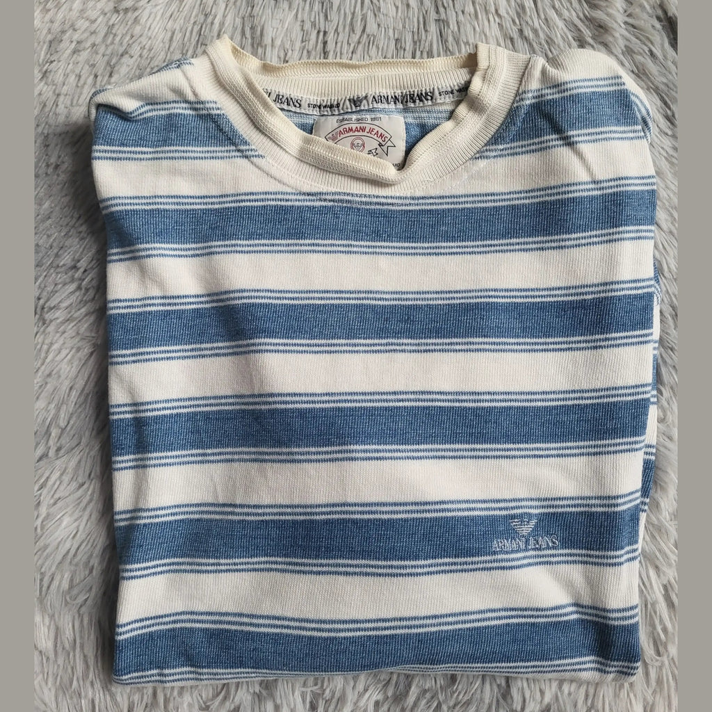 T-shirt à rayures bleues et blanches Armani Jeans, taille S. Fripes Sélect