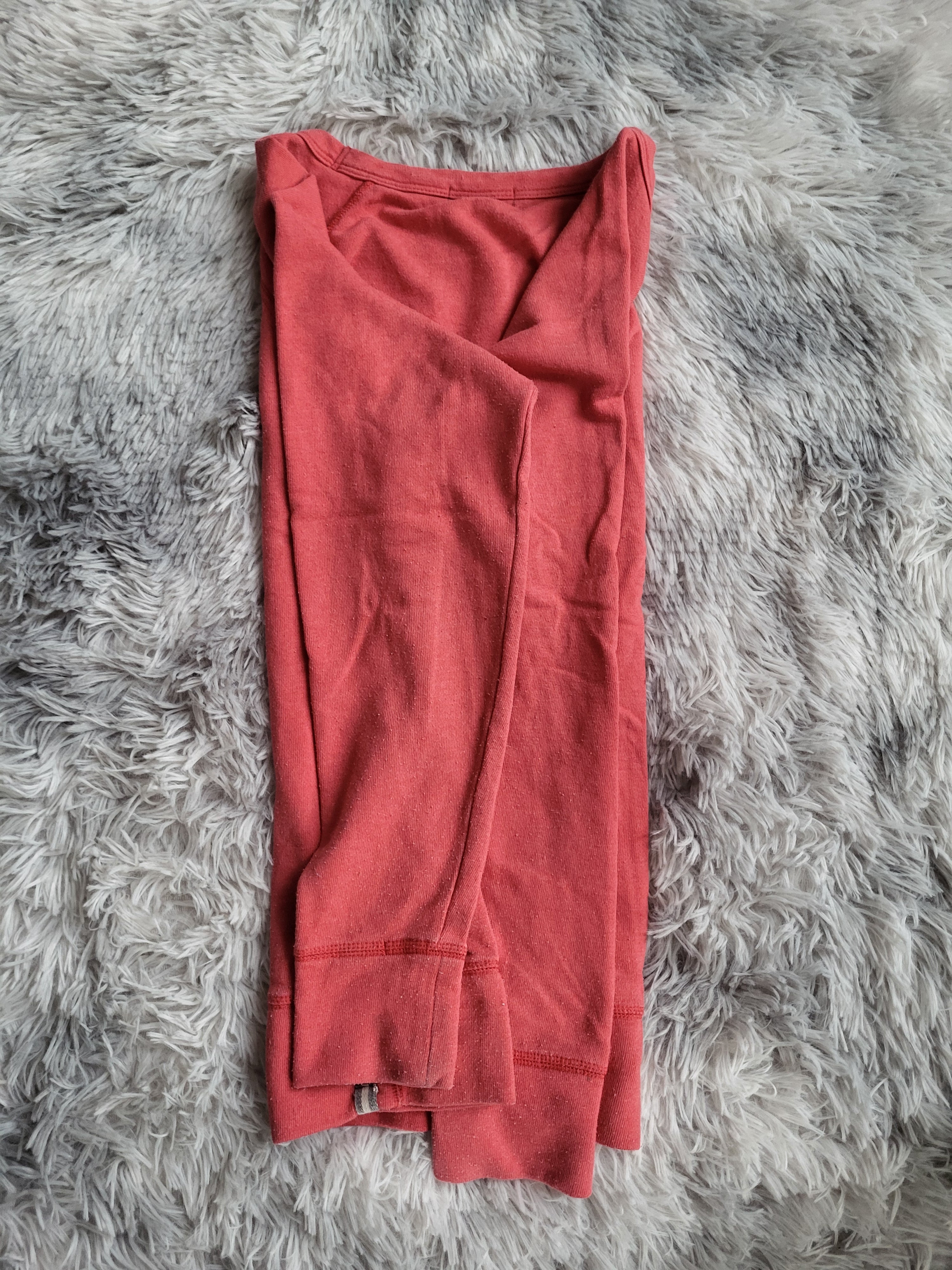 Sweatshirt Gap col rond – Rose Corail / Rouge délavé – Taille M – Manches Raglan