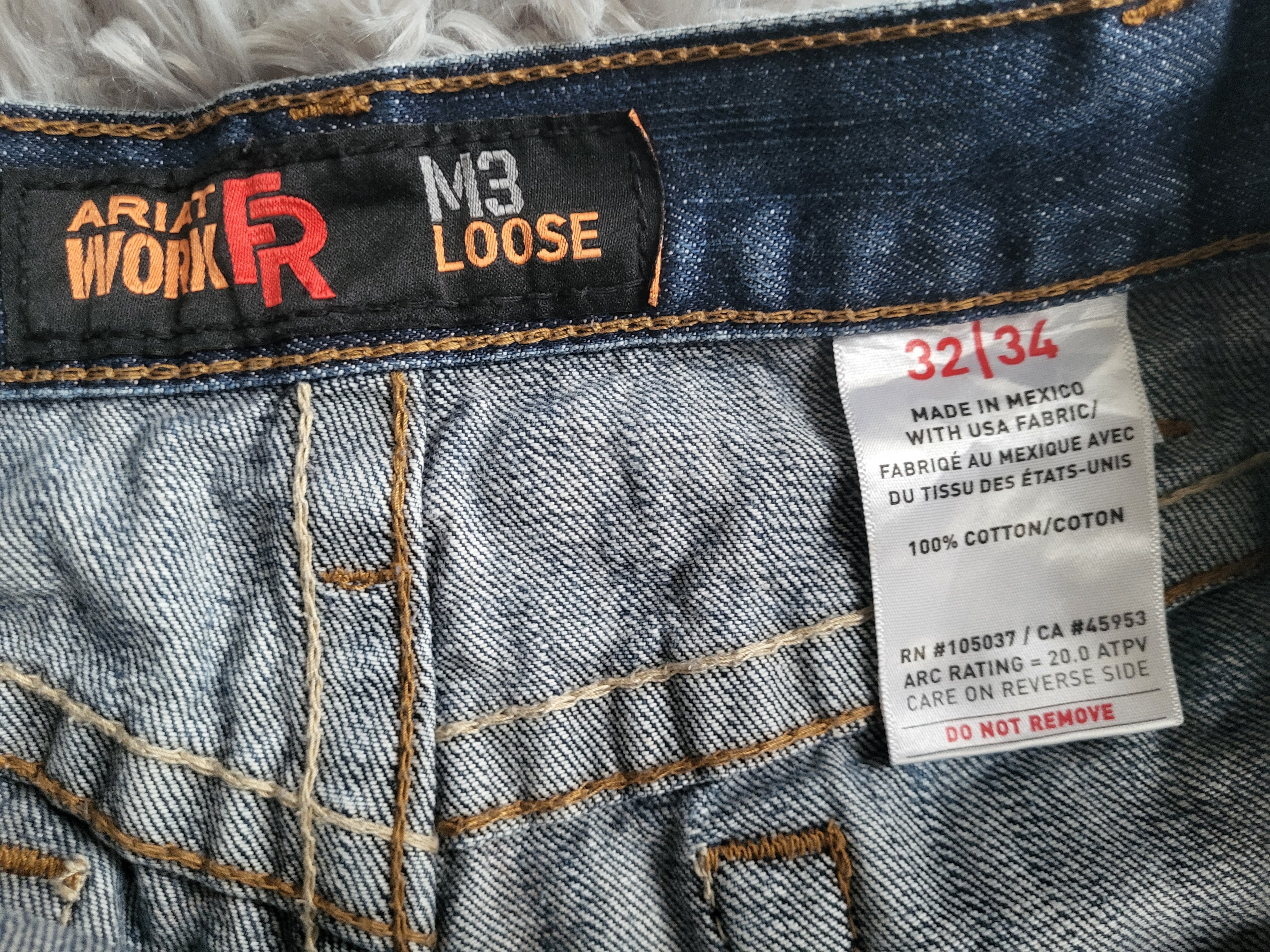 Short en jean Ariat Work FR M3 Loose – Résistant aux flammes – Taille 32 (M)