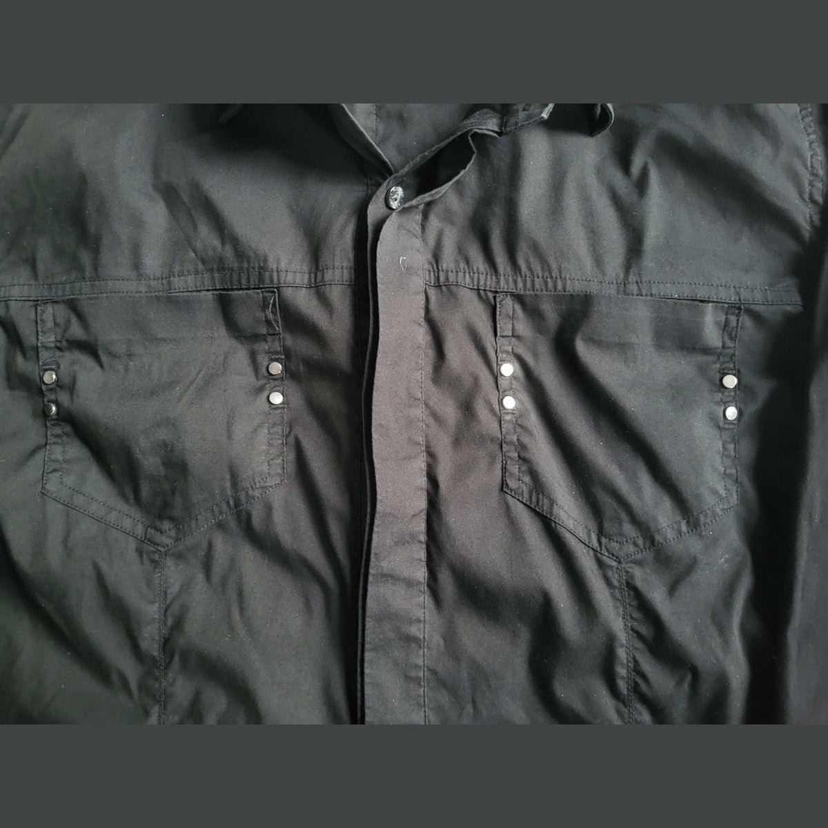 Chemise Antony Morato Military Slim Noir Studs - Taille 50 IT (L) - Boutonnage Caché & Stretch