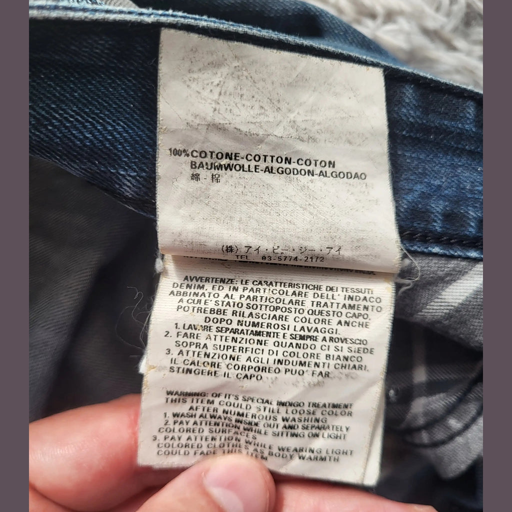 Jean en coton bleu, aucune marque visible, taille non indiquée, Fripes Sélect