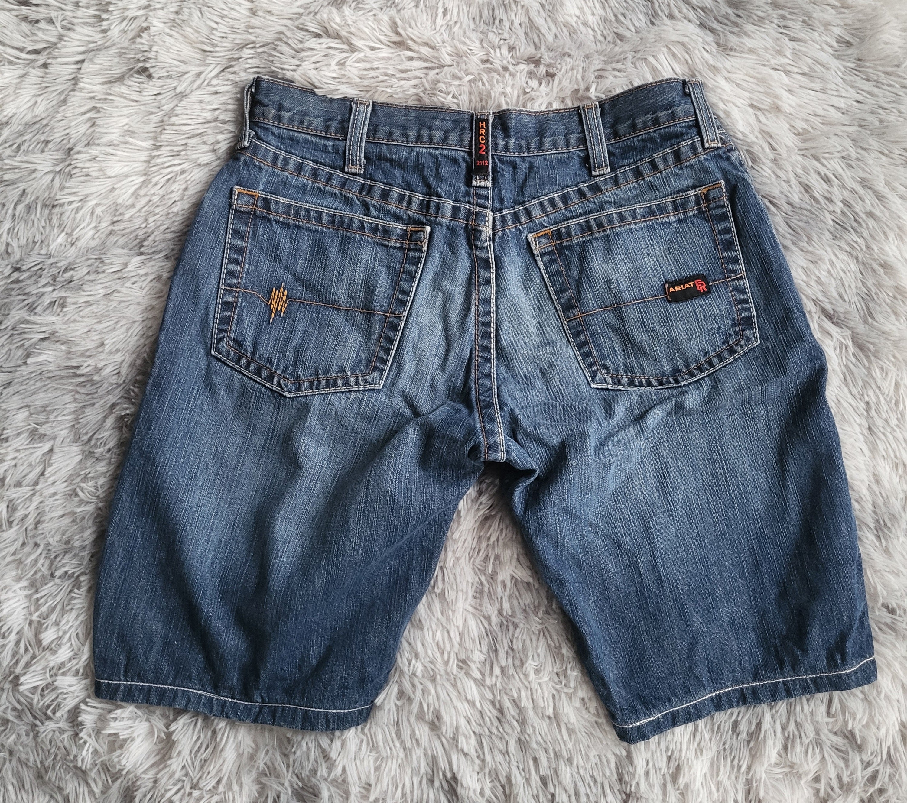 Short en jean Ariat Work FR M3 Loose – Résistant aux flammes – Taille 32 (M)