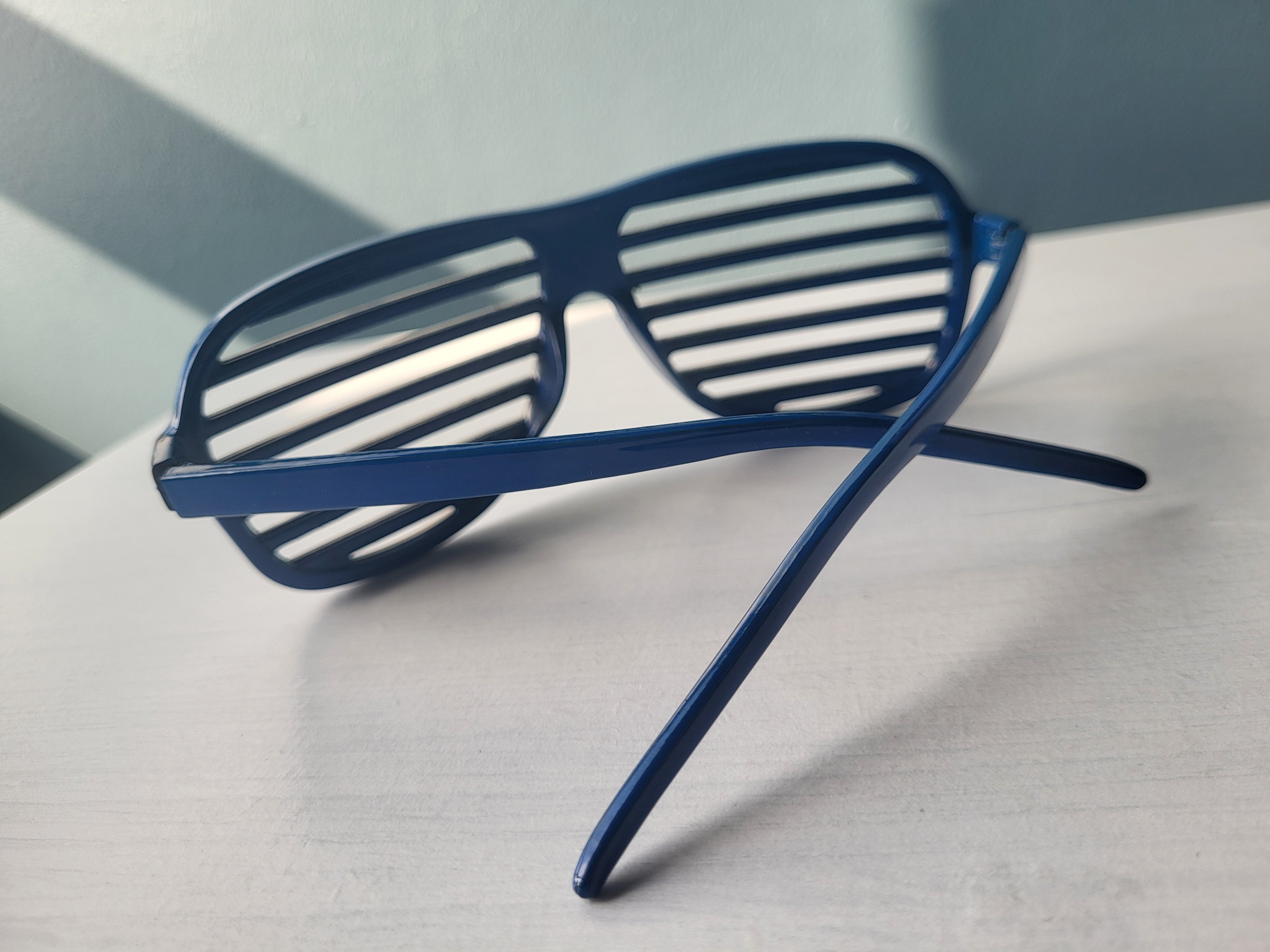 Lunettes Shutter Shades Bleues Strass Bling Bling – Vintage Festival Y2K