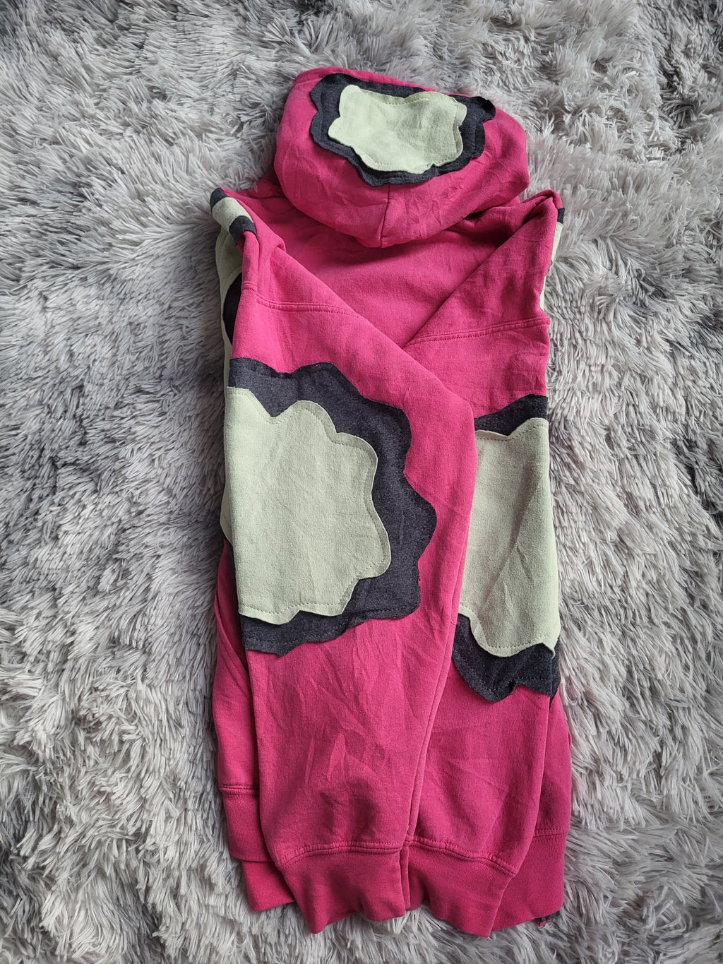 Sweat à capuche Stüssy Reworked Patchwork – Pièce Unique 1/1 – Rose & Gris Taille XL