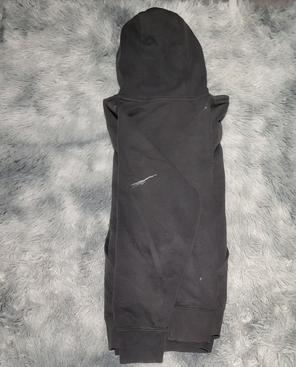 Sweat à Capuche Nike Noir – Style Workwear Distressed – Taille L – Idéal Upcycling / Grunge