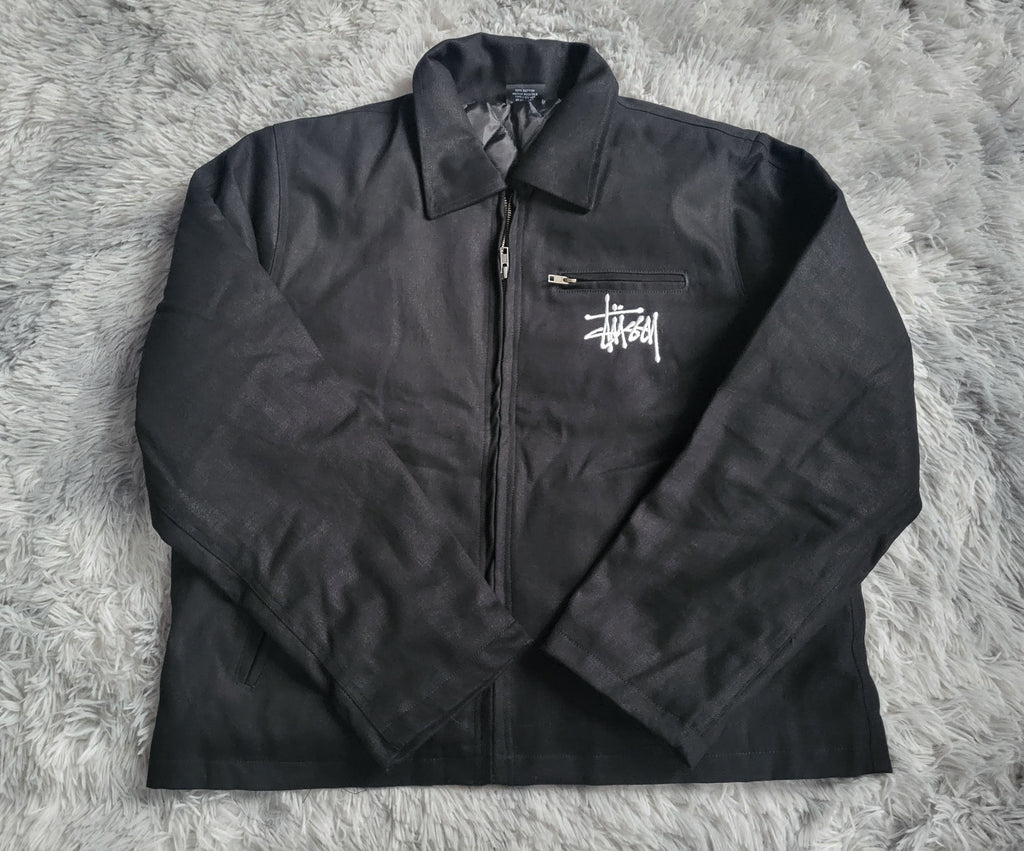 Veste Stüssy Canvas Shop Jacket Noire - Double Logo Brodé (Avant & Dos)Homme  - Style 118481 - Taille M - Neuf