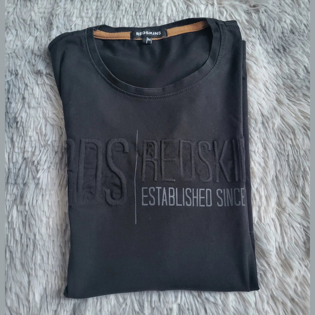 T-shirt Manches Longes noir , logo visible, taille M. Fripes Sélect