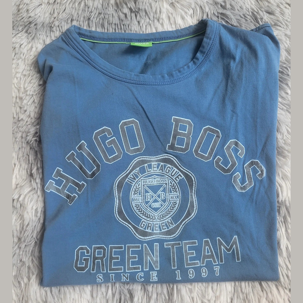 T-shirt bleu Hugo Boss, imprimé Green Team, taille non visible, Fripes Sélect