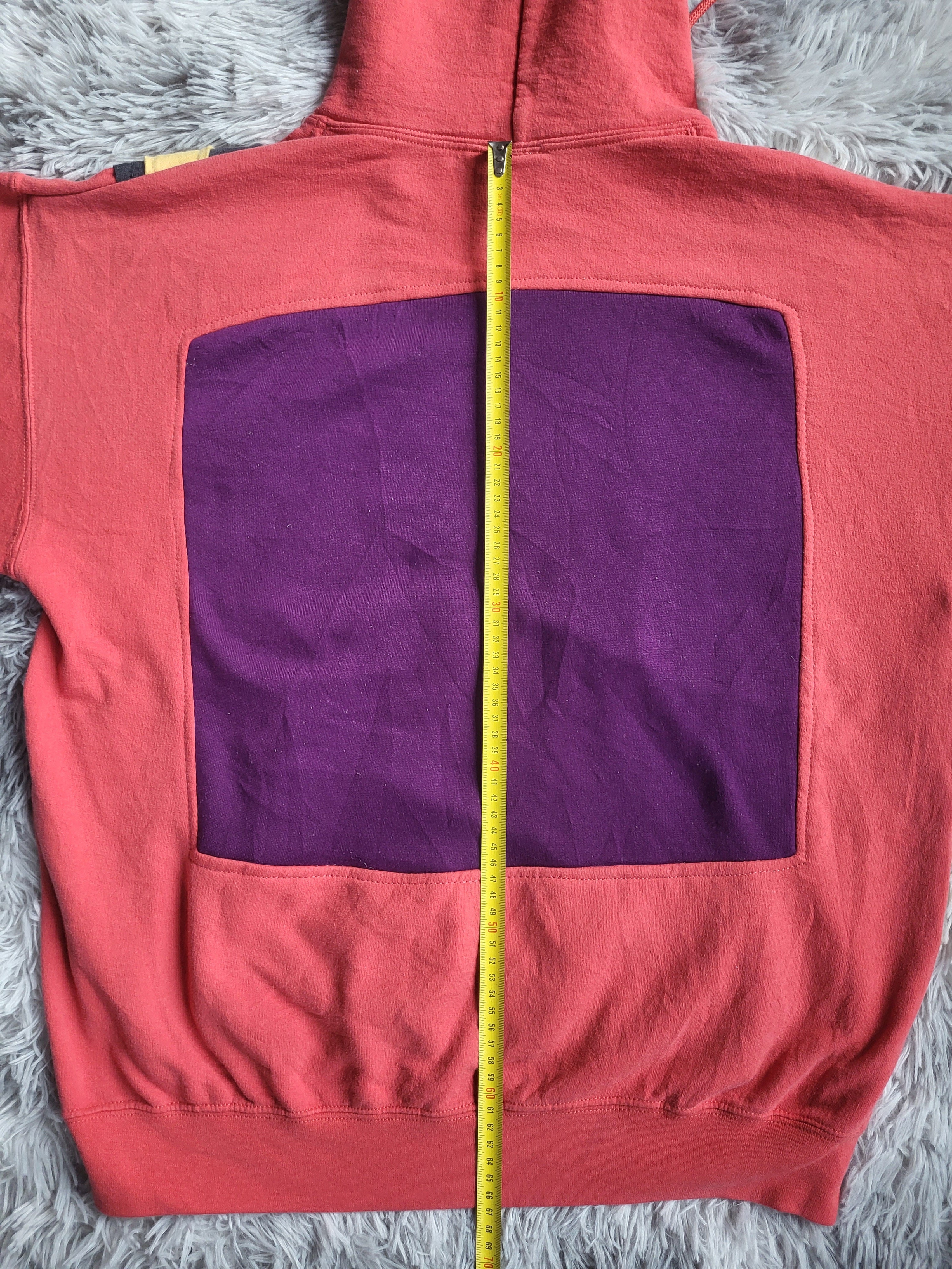 Sweat à capuche Stüssy Reworked Patchwork – Pièce Unique 1/1 – Rouge & Jaune – Taille L (Boxy Fit)