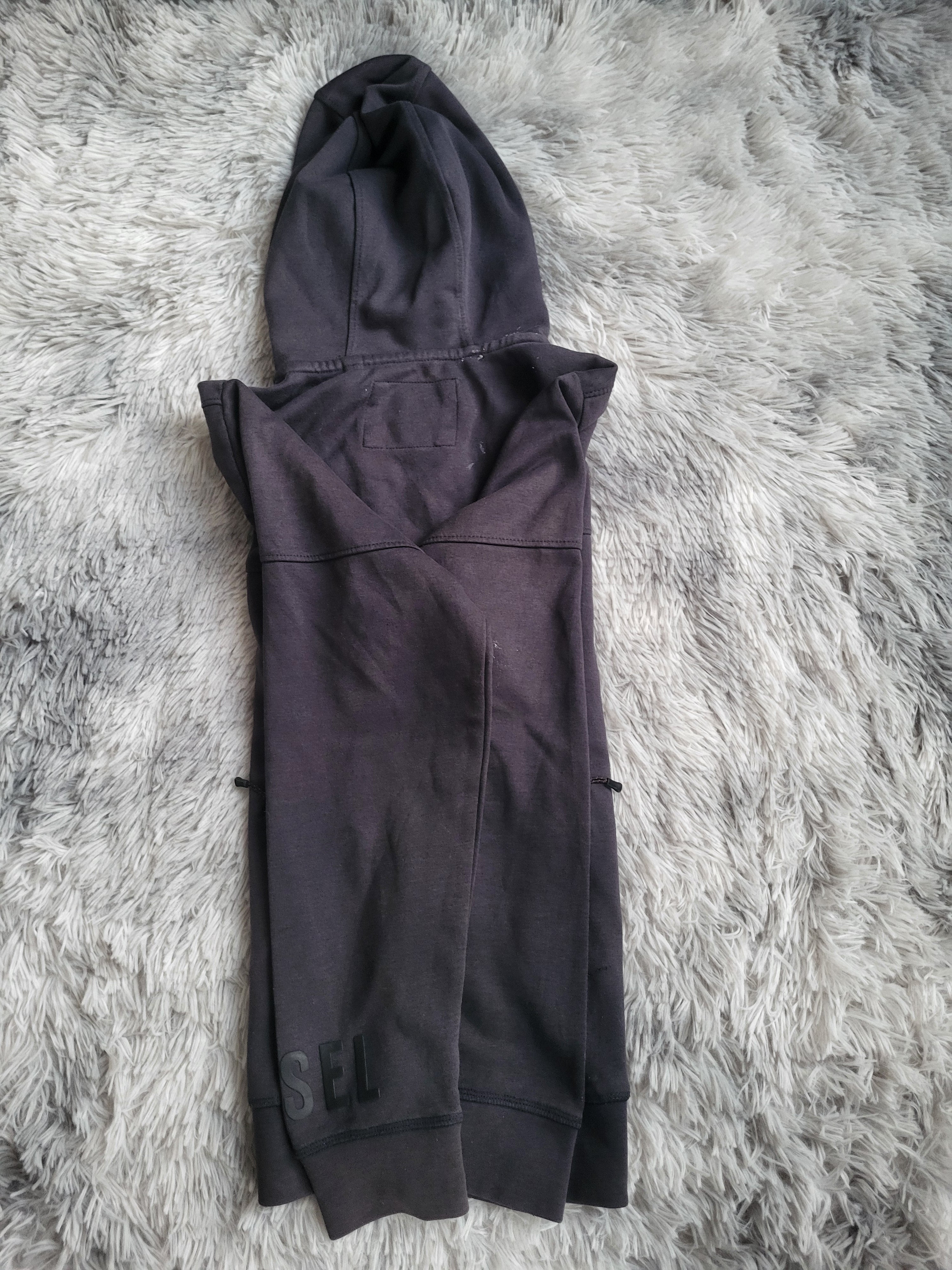 Sweat à capuche zippé Diesel Larse – Gris Foncé – Taille L – Logo embossé