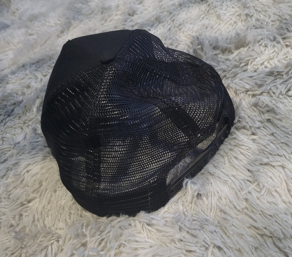 Casquette Trucker Vintage ESCOBAR – Broderie 3D – Base Atlantis – Noir & Rouge